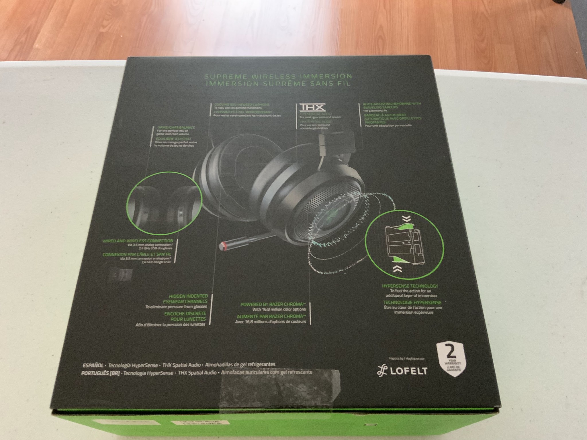 Razer Nari Ultimate Wireless 7.1 Surround Sound Gaming Headset: THX Audio & Haptic Feedback
