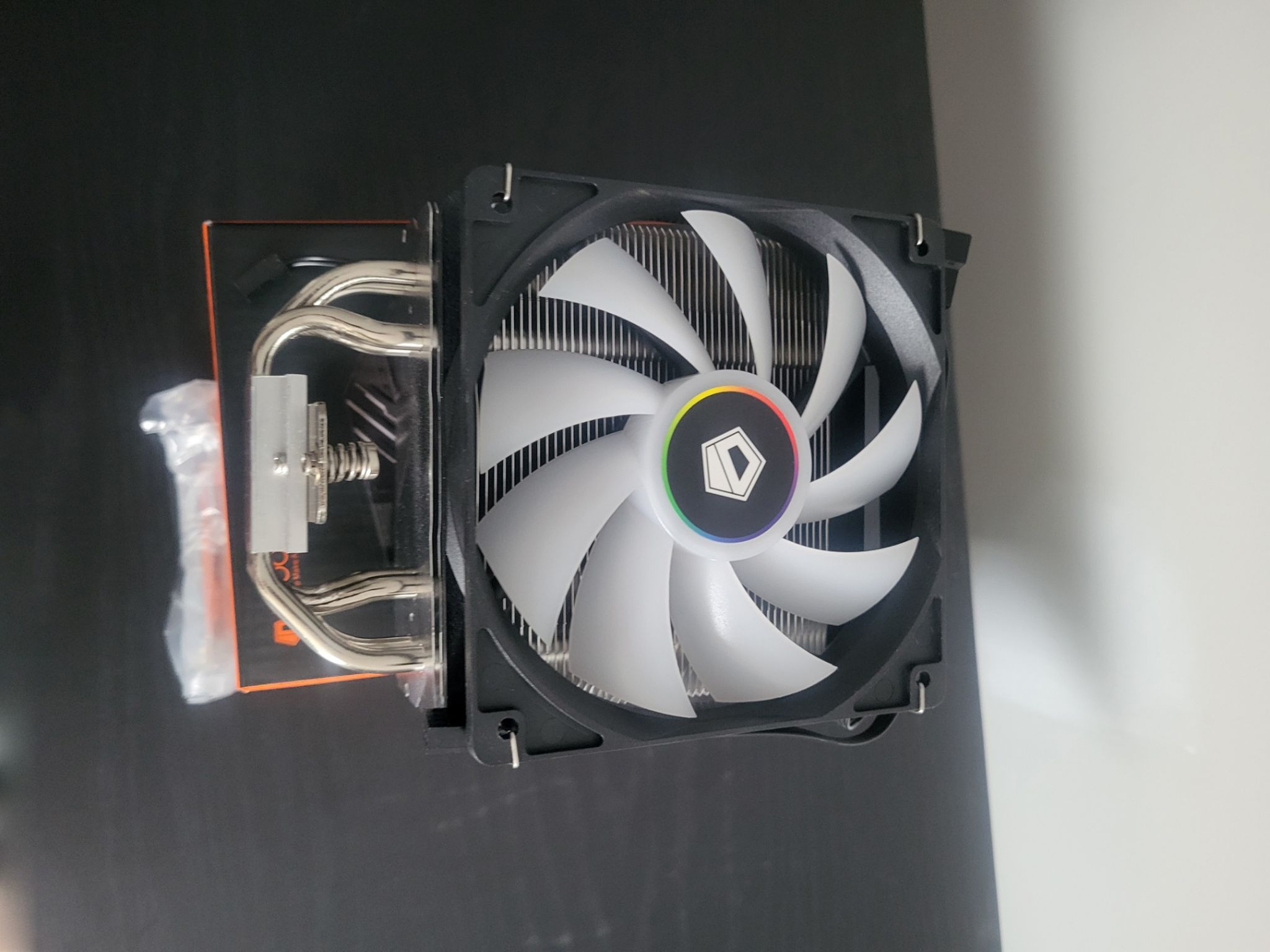 ID Cooling 120mm Air CPU cooler RGB Addressable
