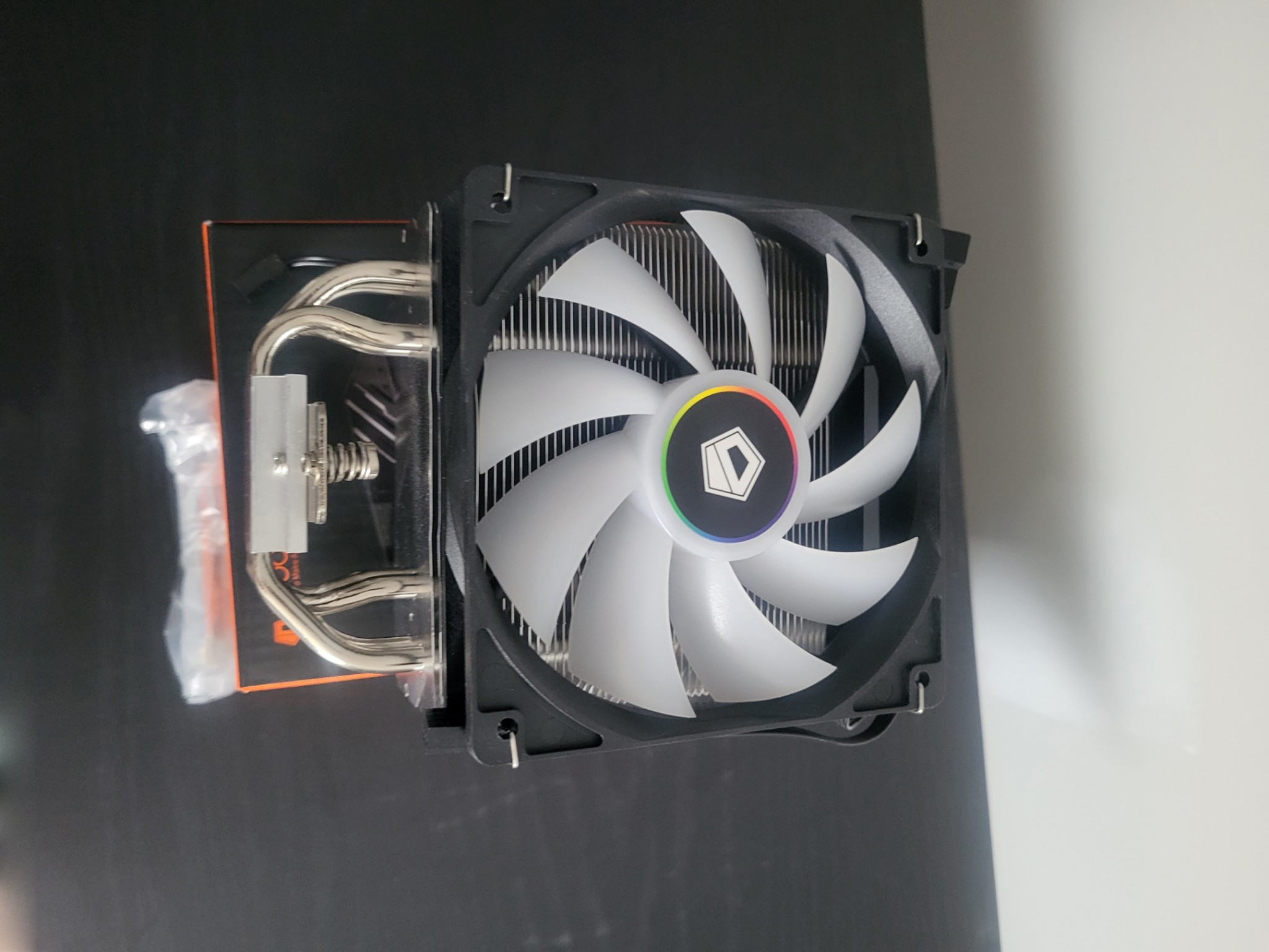 ID Cooling 120mm Air CPU cooler RGB Addressable
