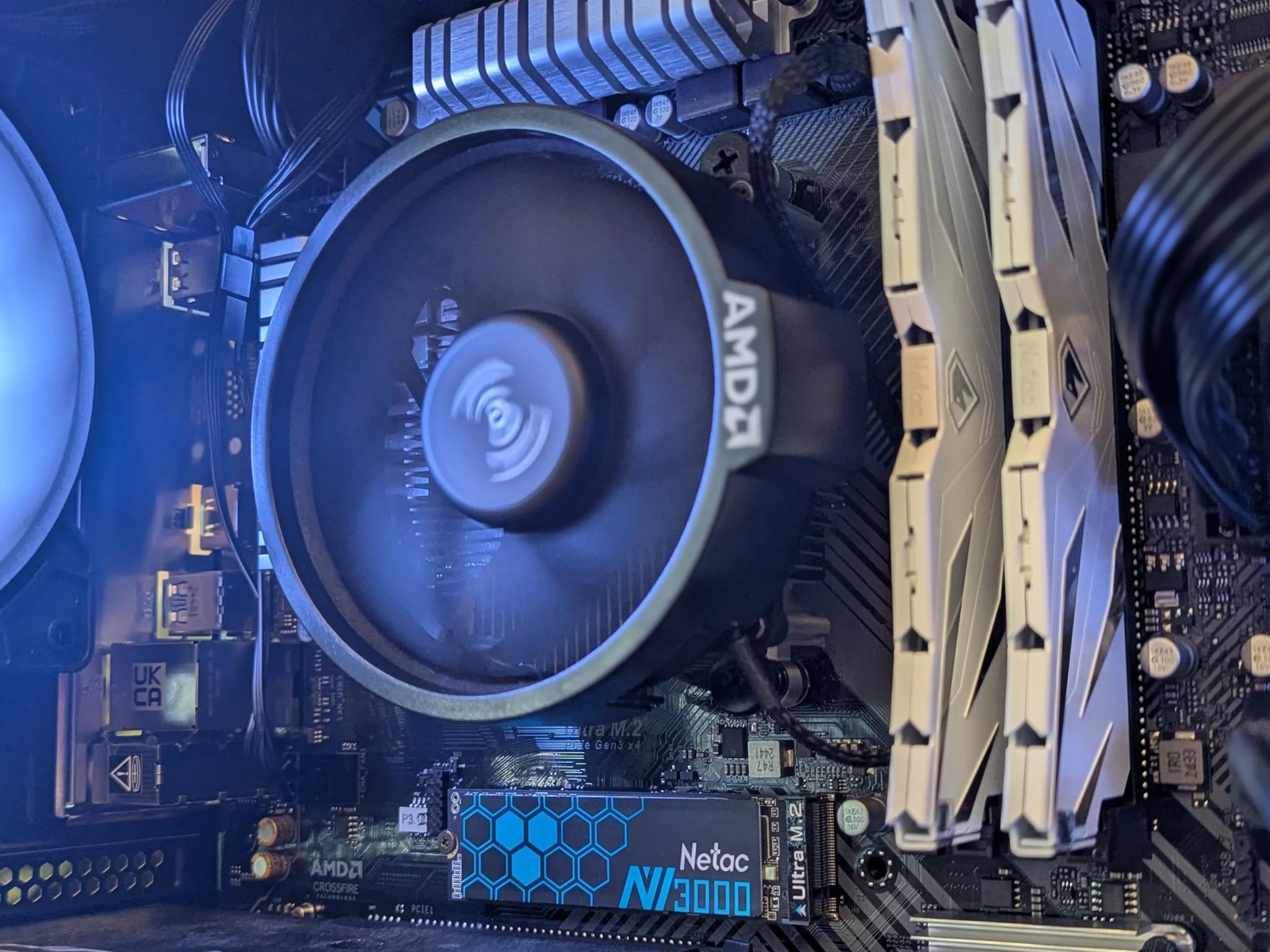 🌊 HydraV2 | 2070 Super OC | AMD 2600X | Compact Kraken| 16GB DDR4 | 1TB NVMe