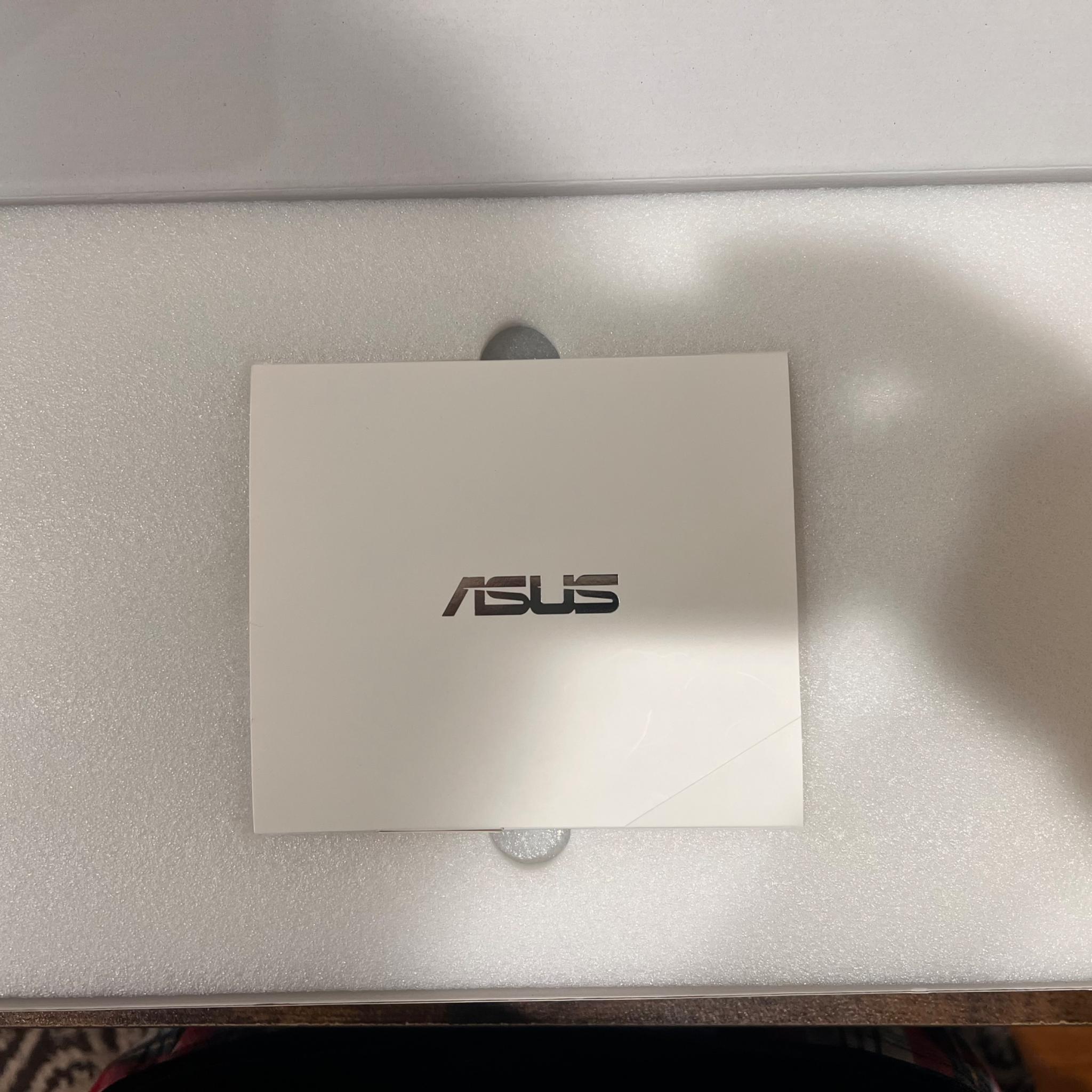 BRAND NEW Asus Dual GeForce RTX 2060 Evo 6gb GDDR6