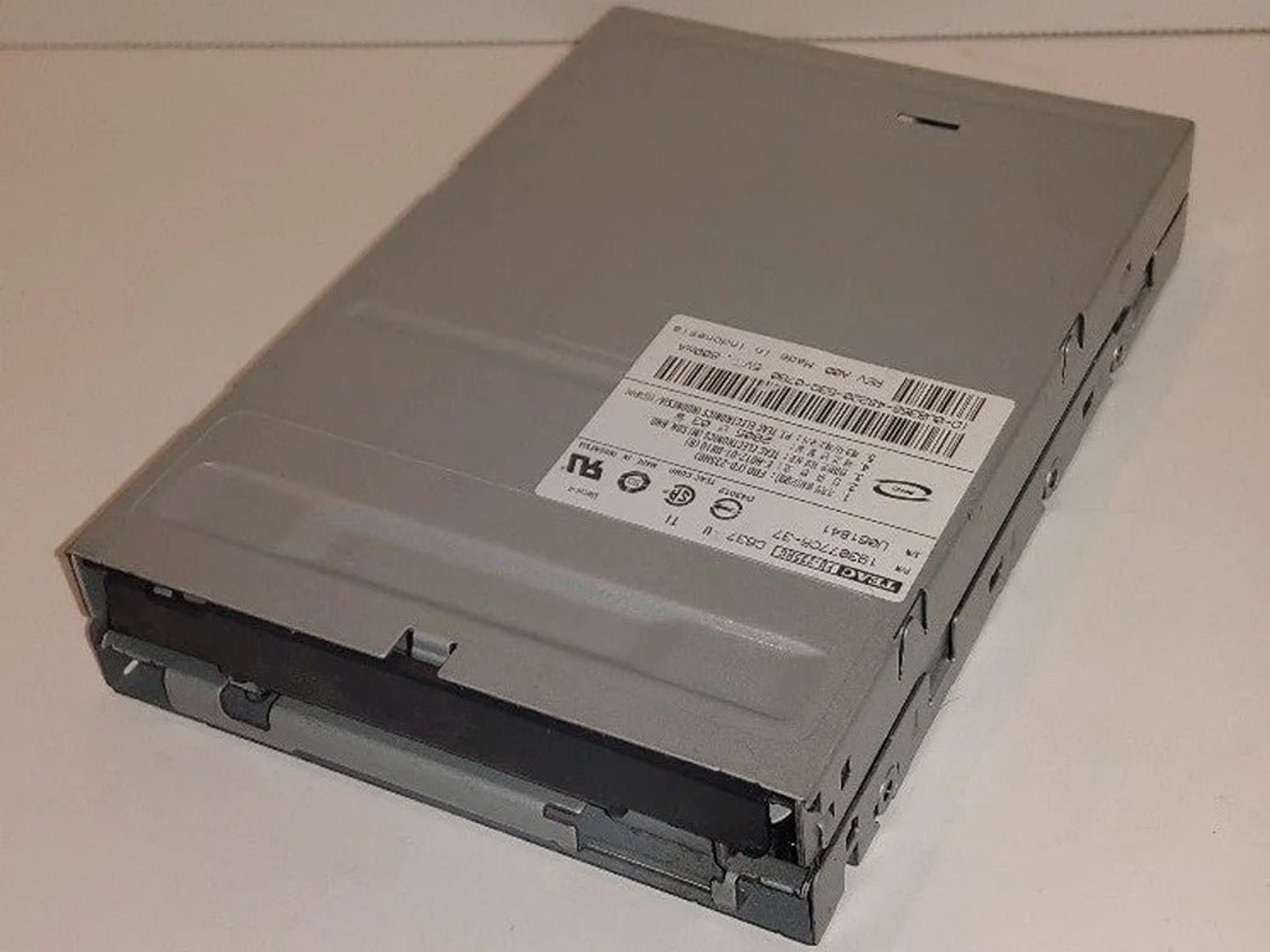 DELL Dimention 3000 Teac Model FD-235HG P/N 193077C6-37 Floppy Disk Drive RevA00