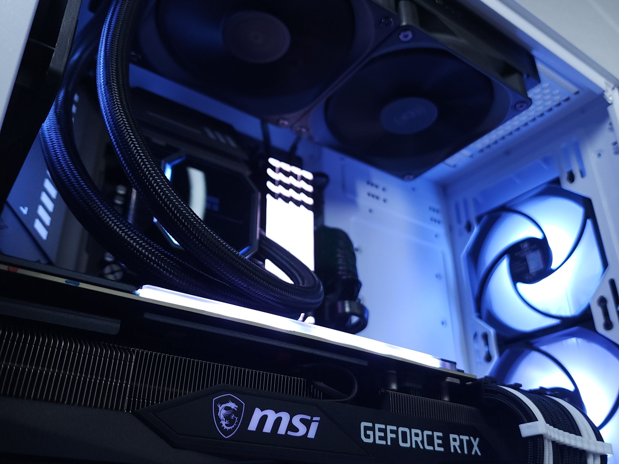 🤍🖤RTX 3080Ti | Core i9 11900KF | 32GB 3200MHz | 1TB NVMe SSD