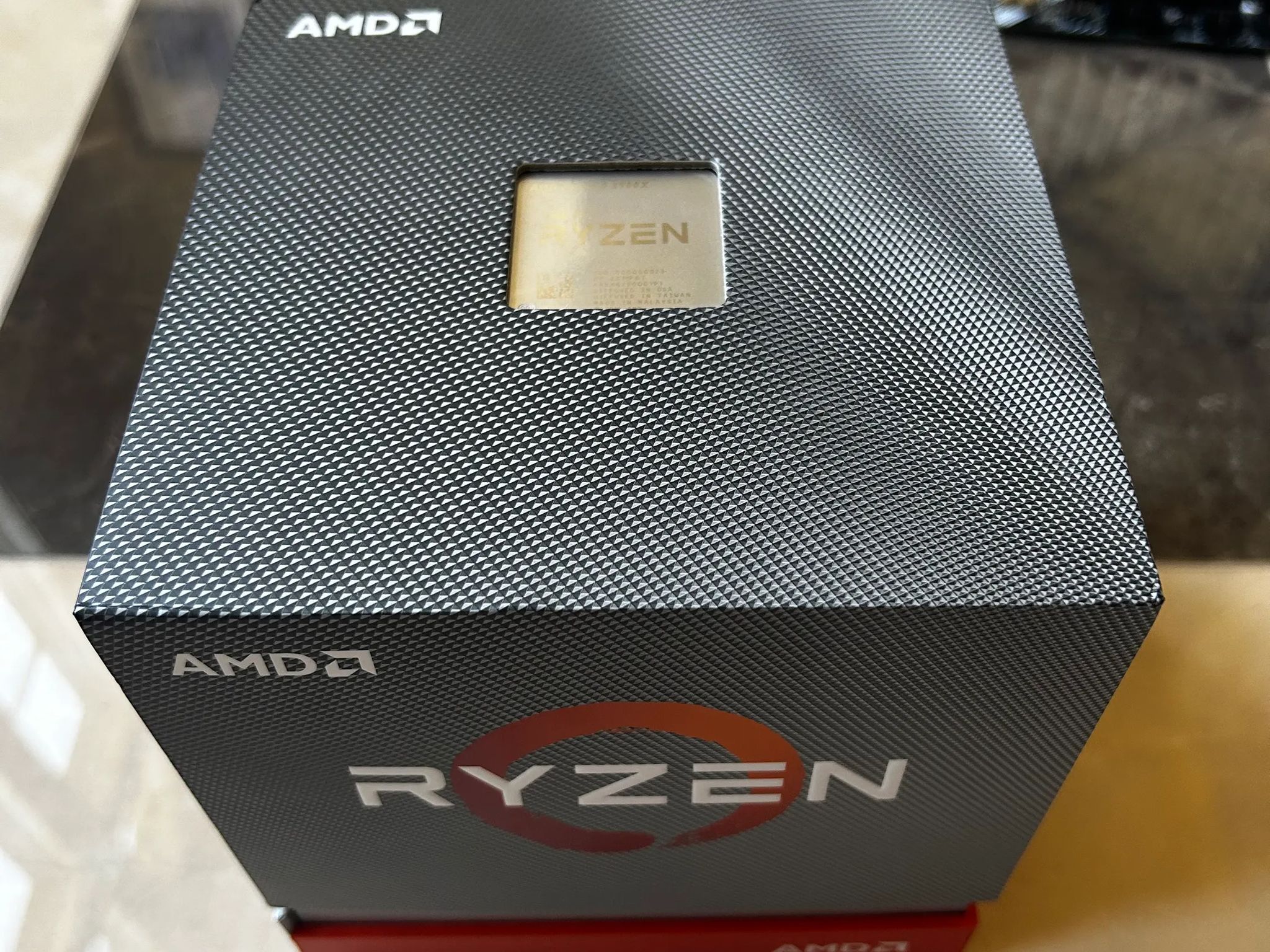 Ryzen 9 3900X 12 Core 24 Thread Processor With Wraith Prism Cooler