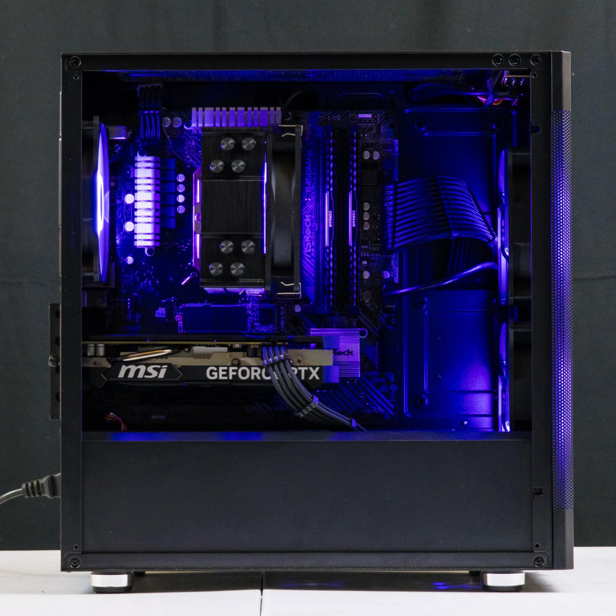 💜🖤 RTX 4060 / Ryzen 5 5600X / 32GB Gaming PC 🖤💜