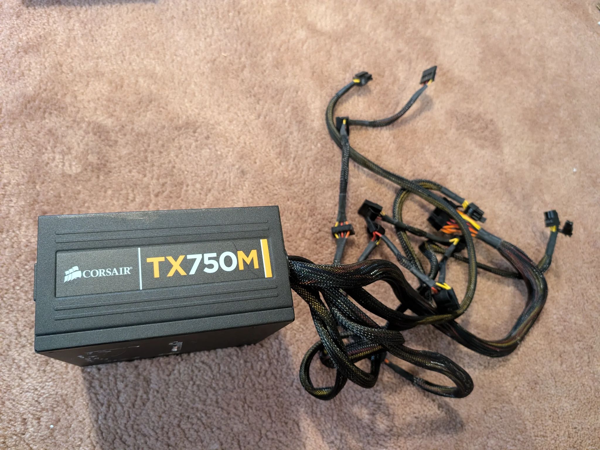 CORSAIR TX750M POWER SUPPLY