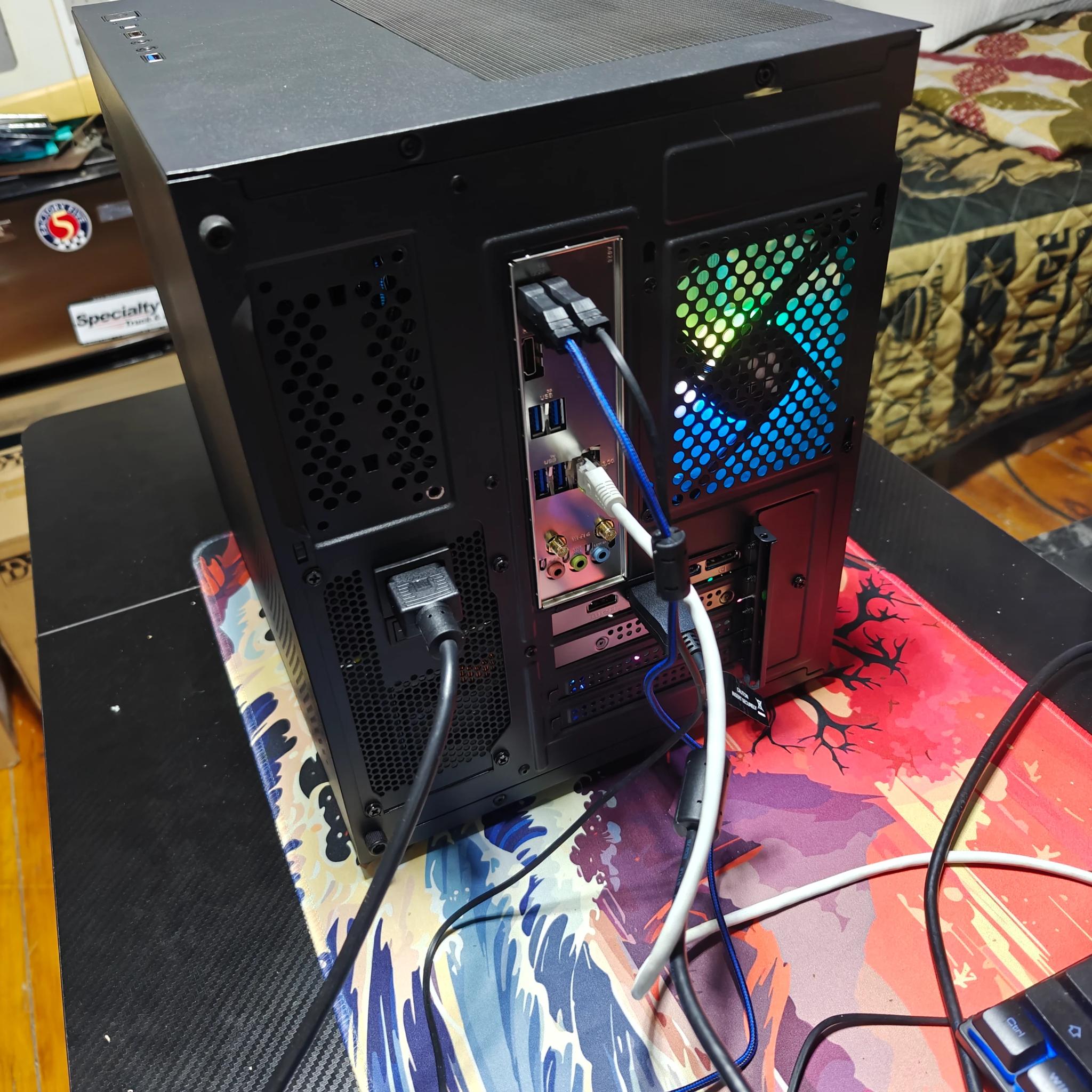 Intel i3 12100F|NVIDIA GEFORCE RTX 5050 8 GB|16 GB DDR4 3200 MT|1 TB NVME SSD M.2|Windows 11 Home