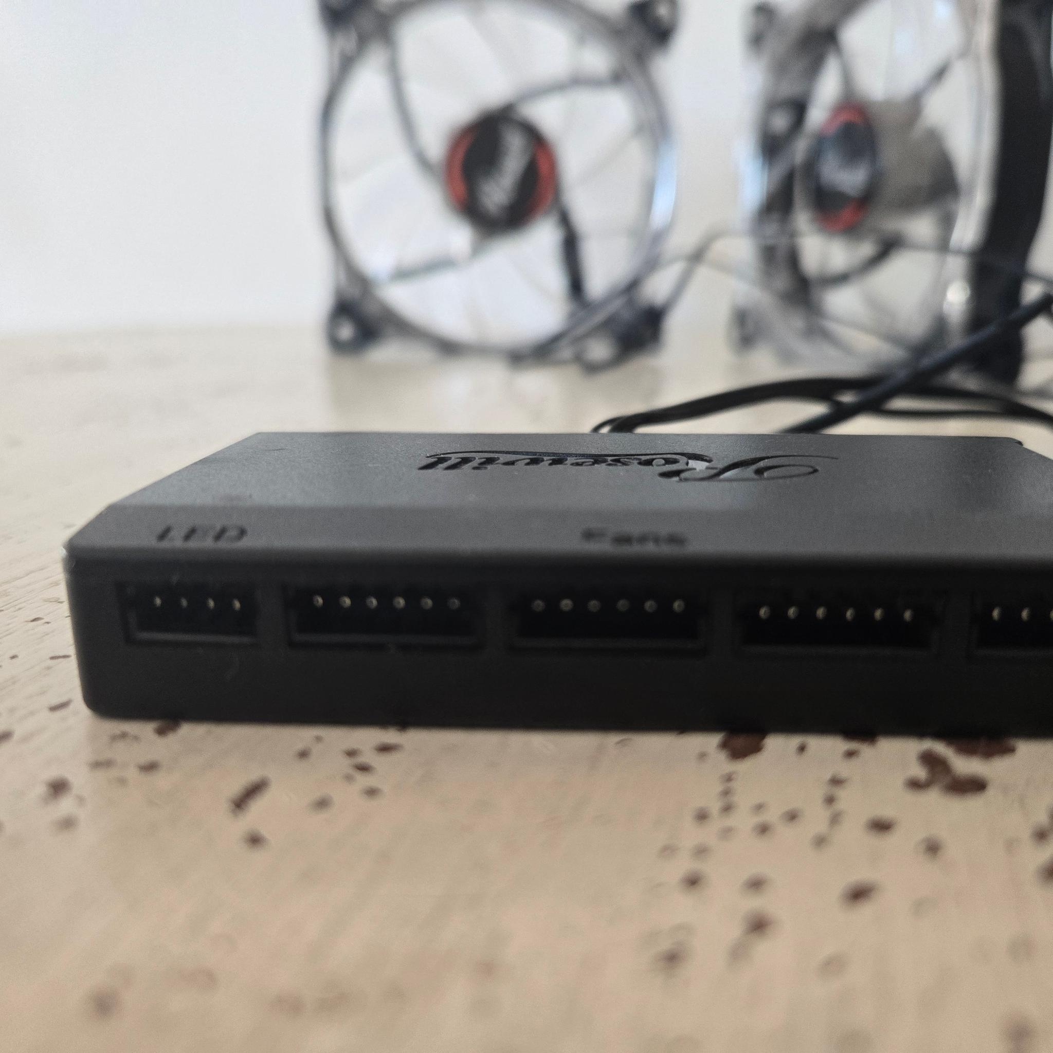 Rosewill Fan Hub with 2 Fans - Rainbow RGB