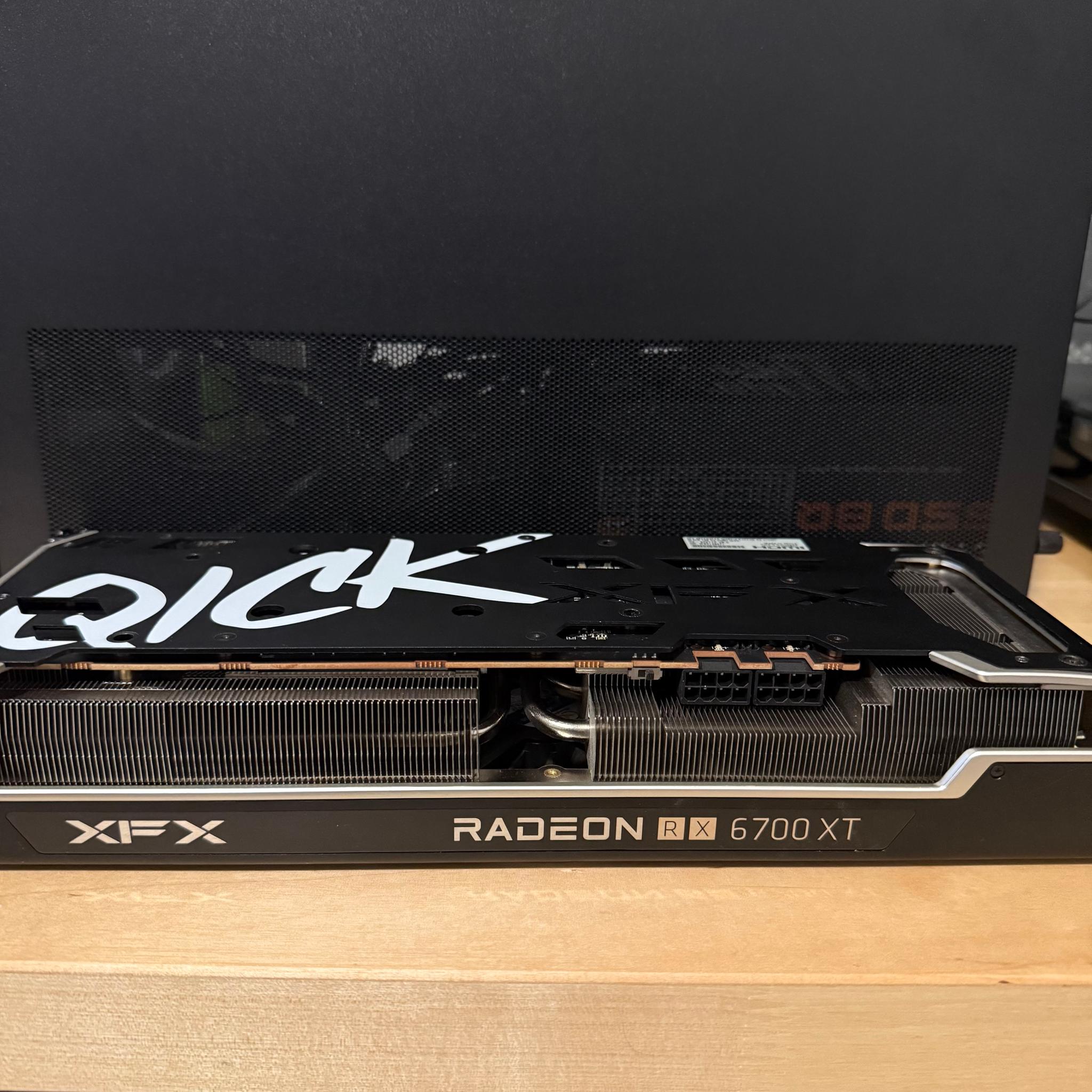 XFX SPEEDSTER QICK 319 Radeon RX 6700 XT ULTRA Gaming 12GB GDDR6 Graphics Card