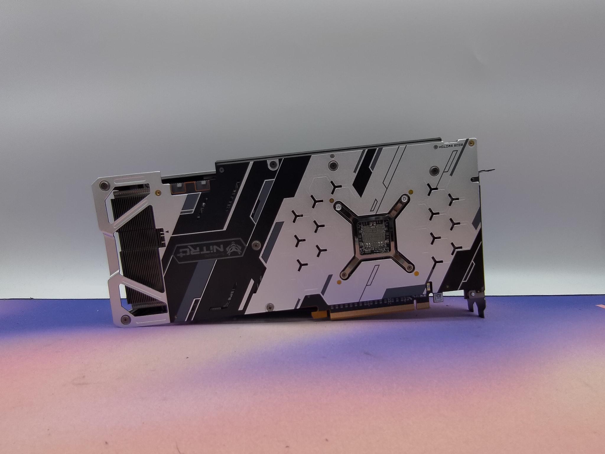 Sapphire Nitro+ RX 5700XT