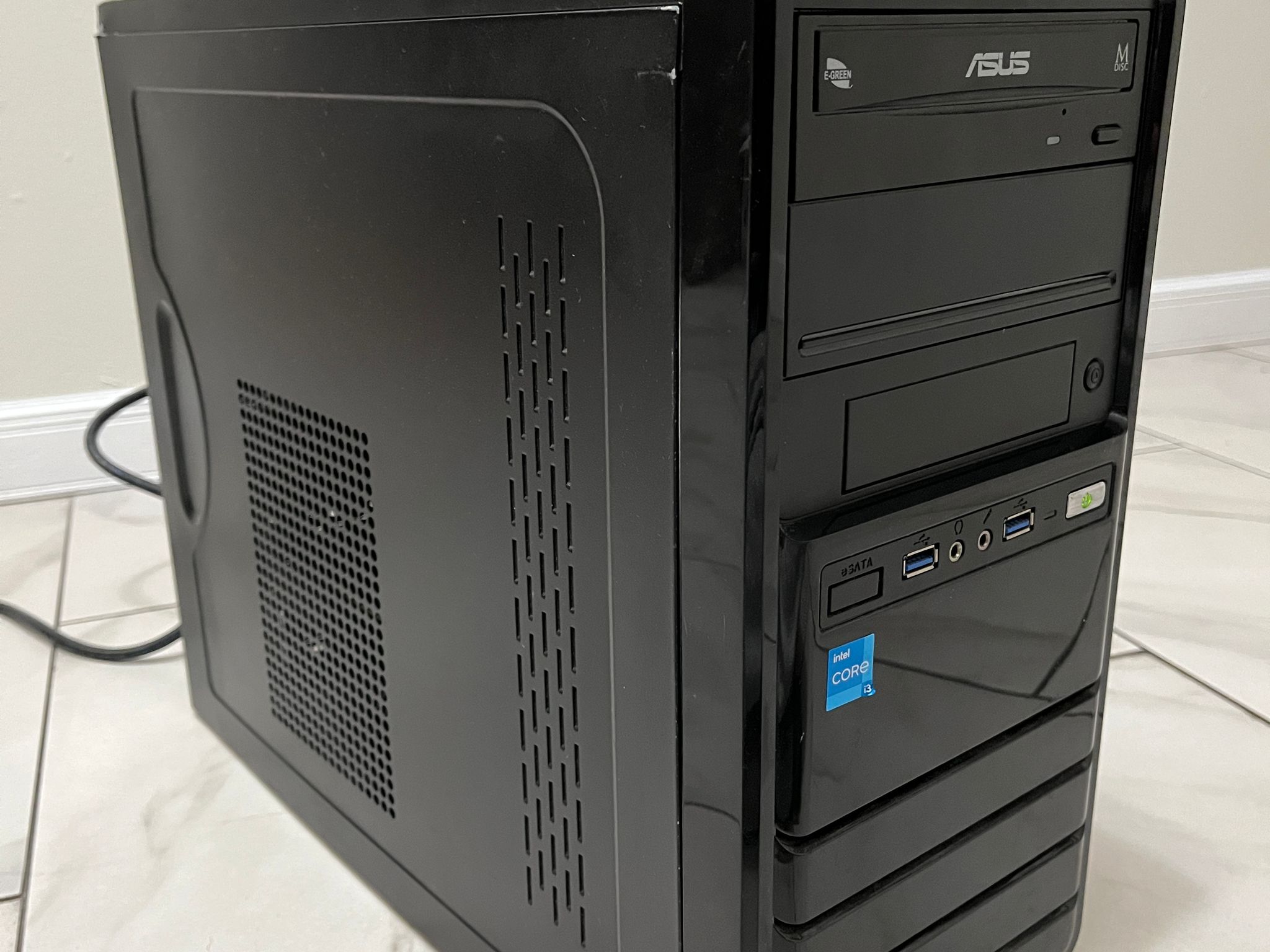 NVIDIA RTX 2060 SUPER, Intel Core i3-12100, 16GB RAM, 1TB SSD - Sleeper Office Gaming PC w/ Wi-Fi