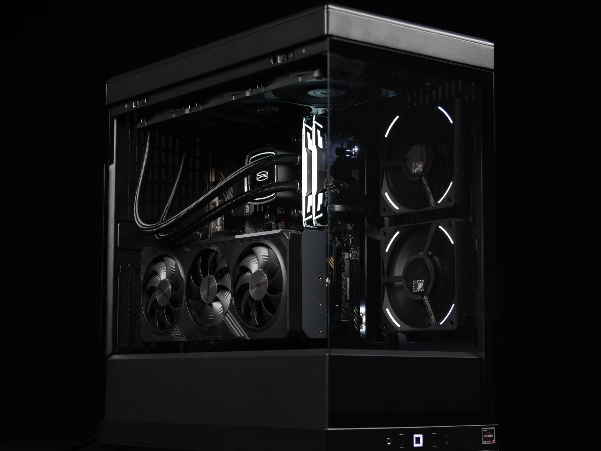 “Predarc” RX 7700 XT 32GB Ryzen 7 Windows 11 1TB Gaming PC Powerhouse