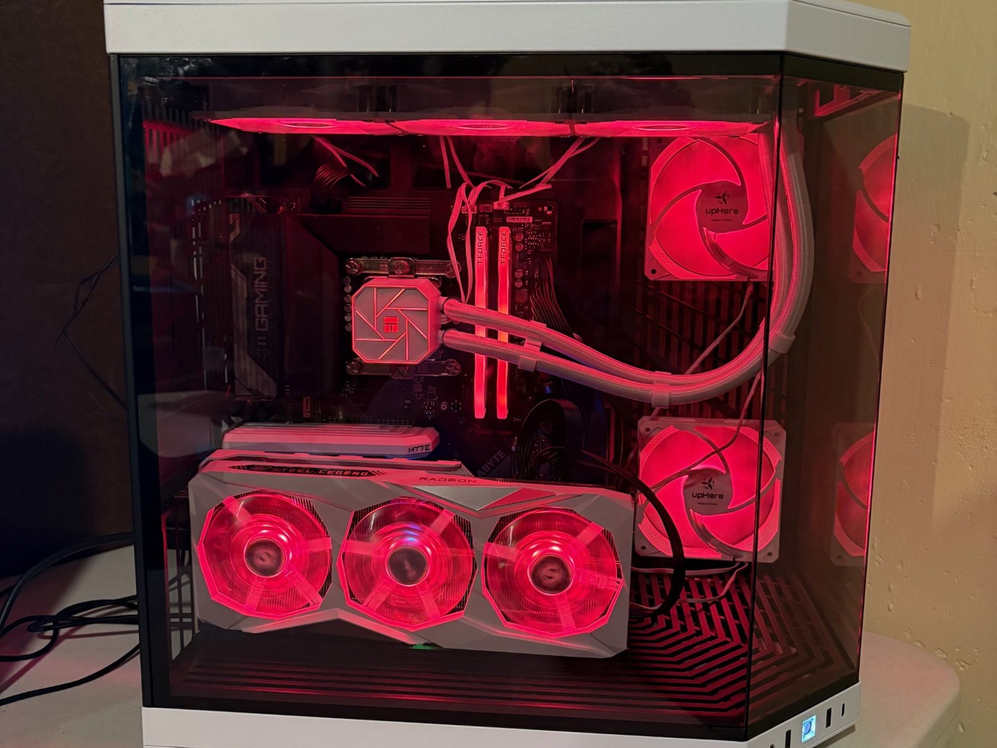 HIGH PERFORMANCE GAMING PC 7900 GRE 12700KF