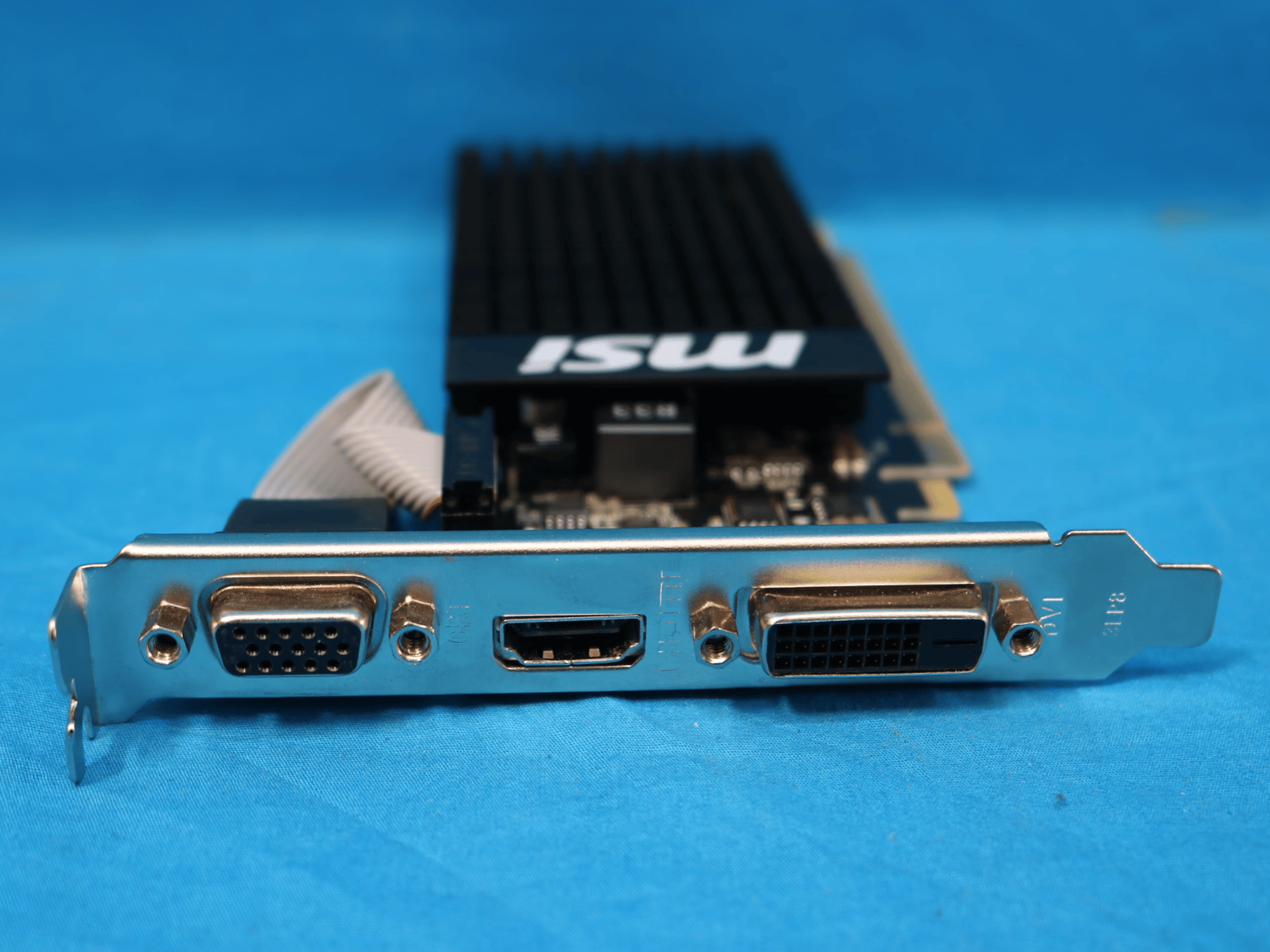 MSI NVIDIA GeForce GT 710 1 GB GDDR3 Low Profile Desktop GPU GT 710 1GD3H LP