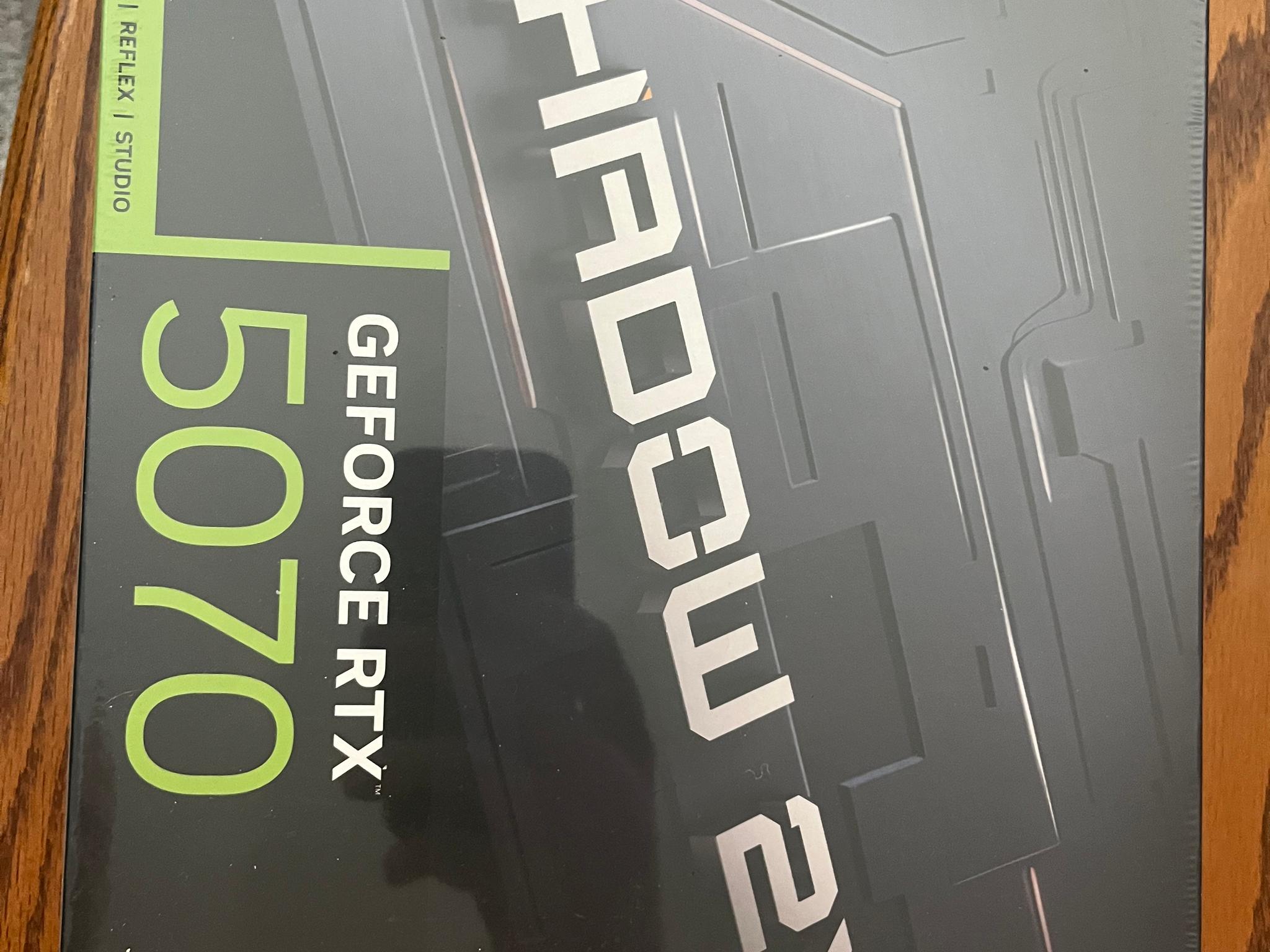 MSI GeForce RTX 5070 12G SHADOW 2X OC