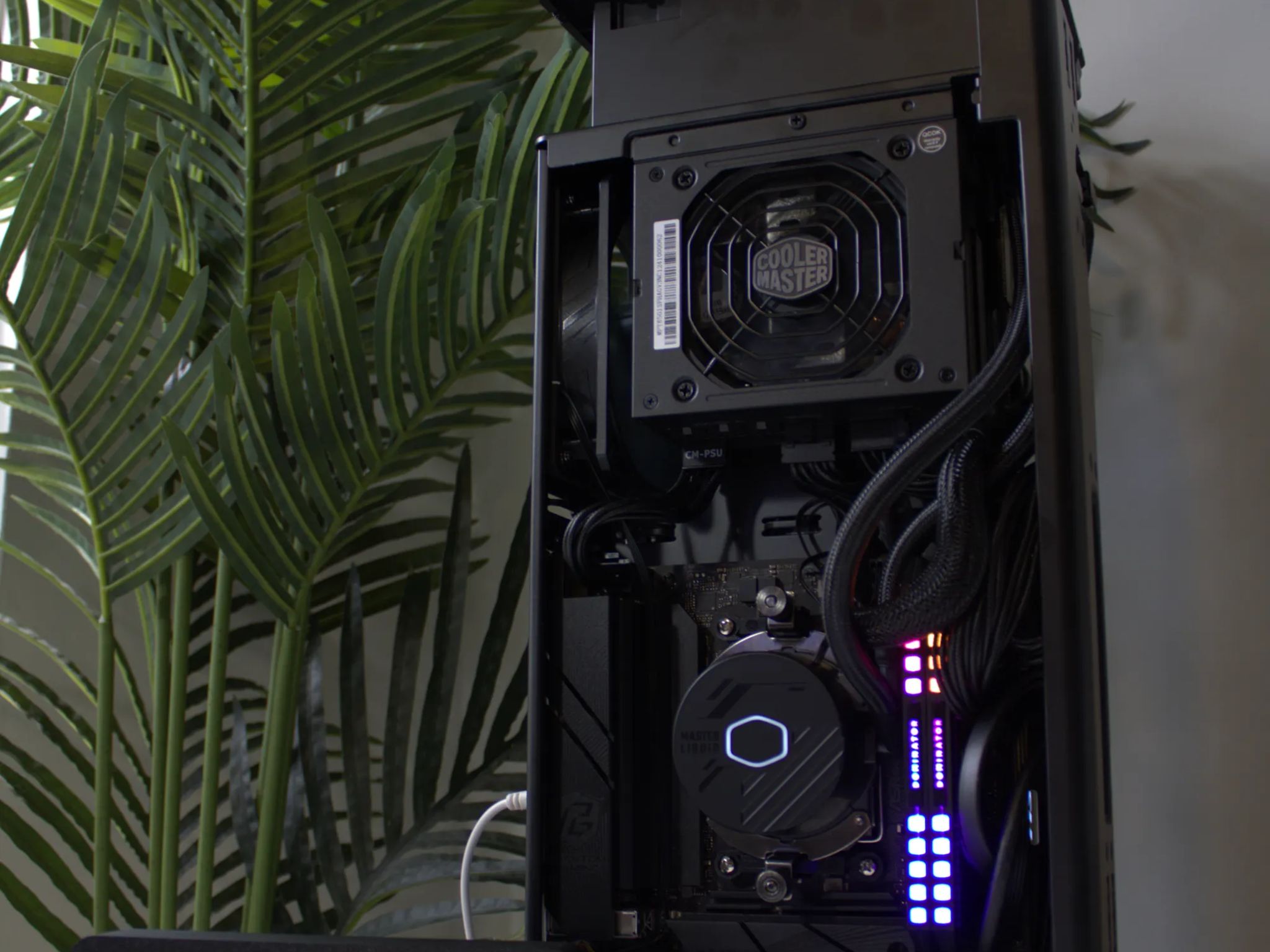 1440/4K Mini Beast - RTX 4090 | Ryzen 7 7800X3D | 32GB DDR5 | 2TB SSD