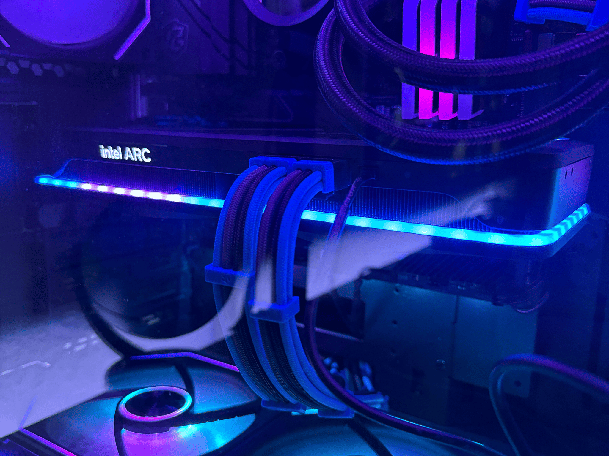 Intel Arc LE