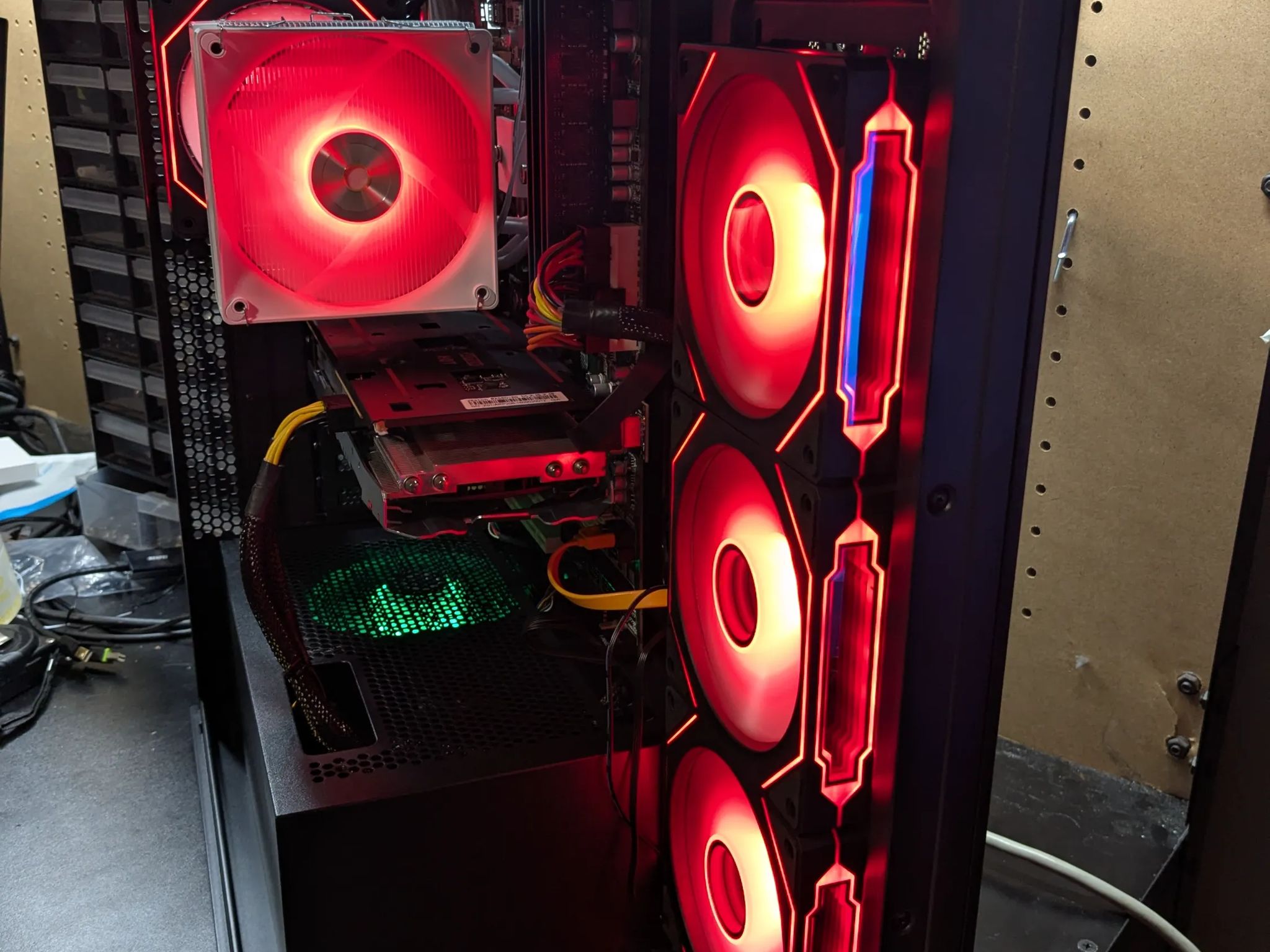 120 FPS Fortnite | 180 Day Warranty |Xeon - Same as i7-4770S, 16GB RAM, RX 580 8GB, 480GB SSD, Win10