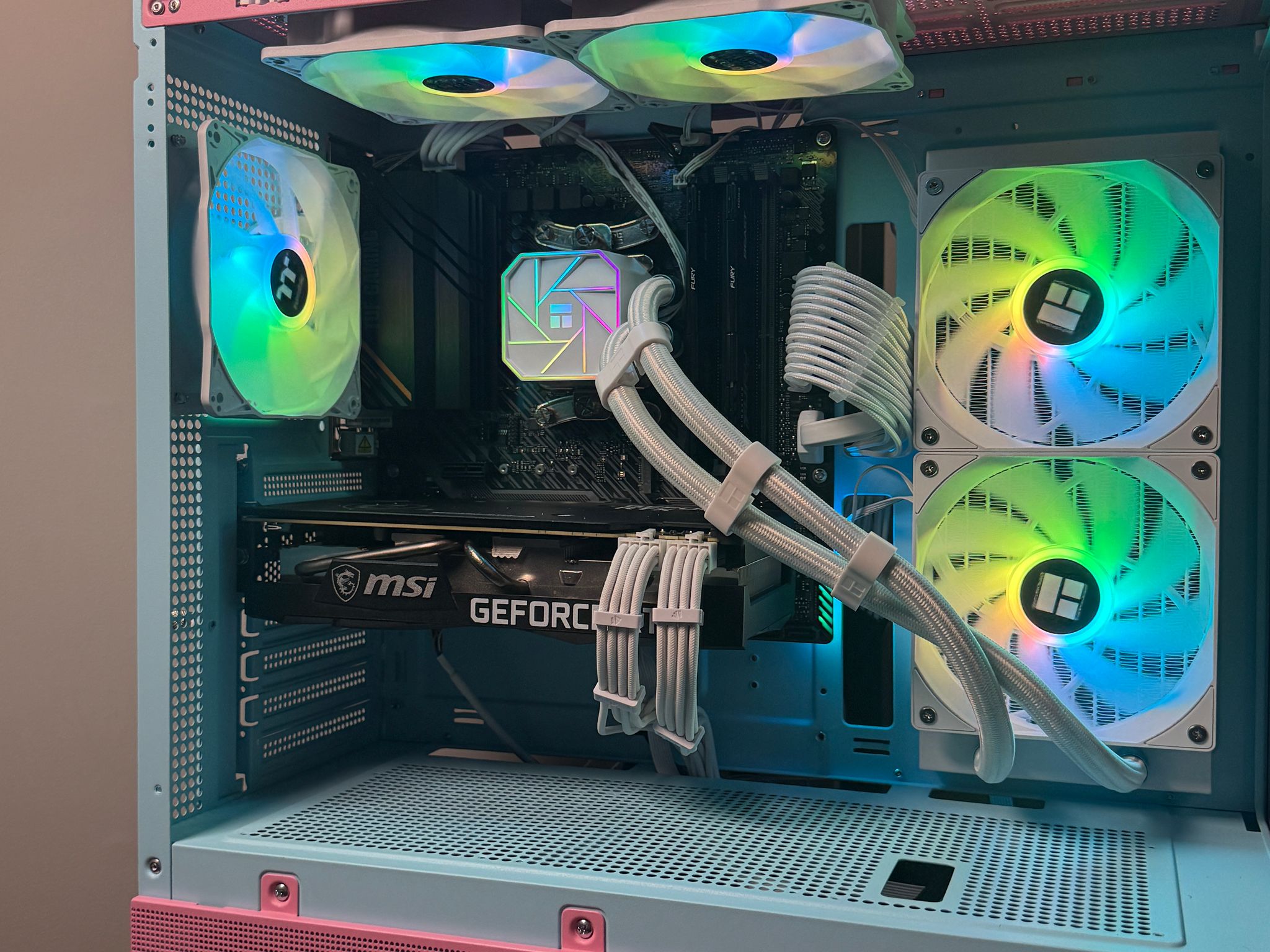 Rtx 3070 |32gb DDR5 RAM|AMD Ryzen 5 7600x| 1.5 TB Storage