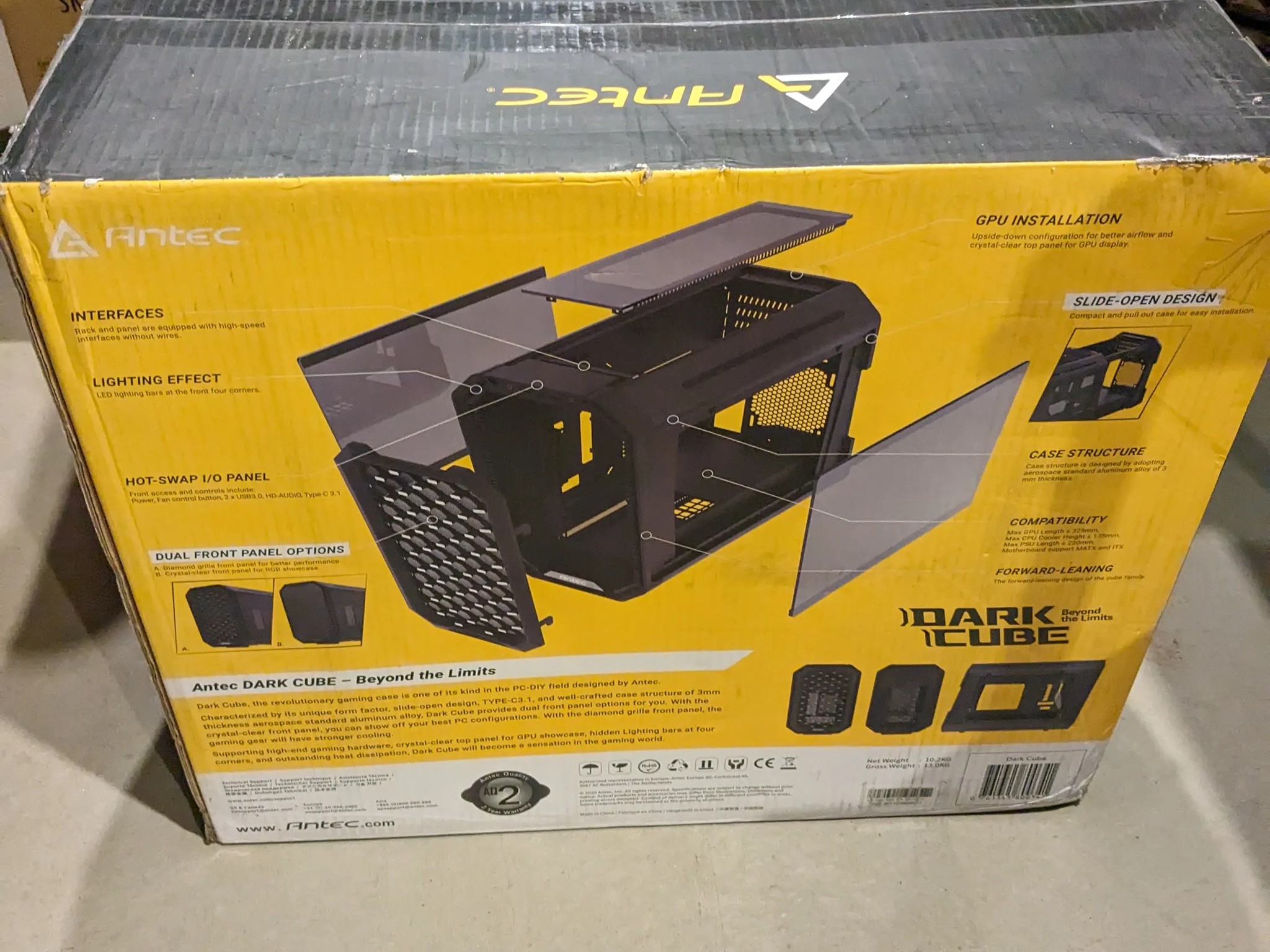 Antec Dark Cube Micro ATX Mini ITX PC Case