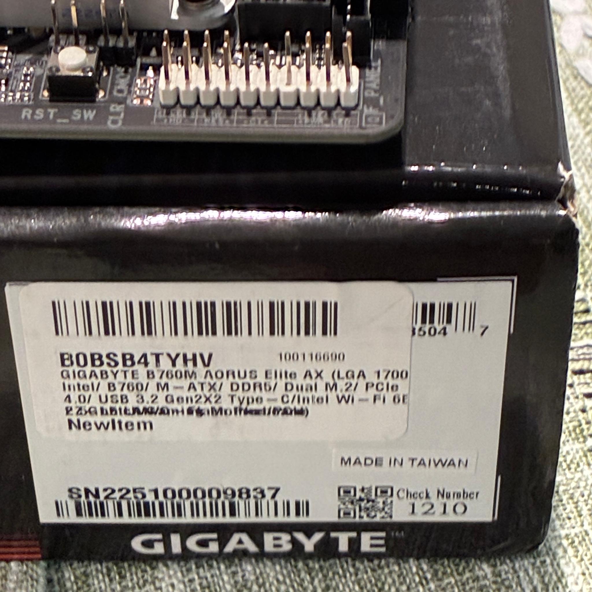 Gigabyte B760M AORUS ELITE AX + Intel I5-13600kf