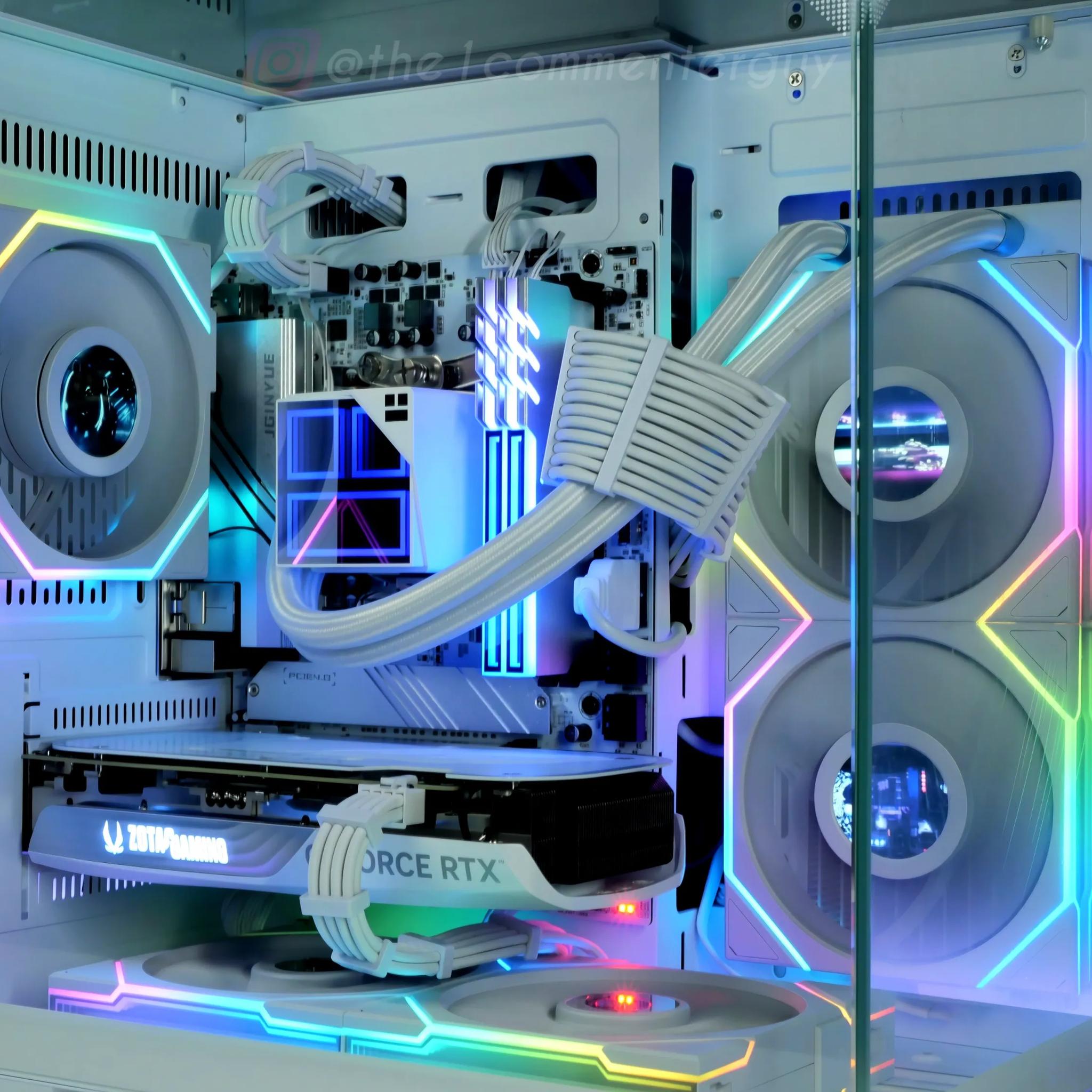 Lil VISION 🧊|🖥 Ryzen 7 7700X, RTX 4070, 32GB DDR5, 2TB nvme