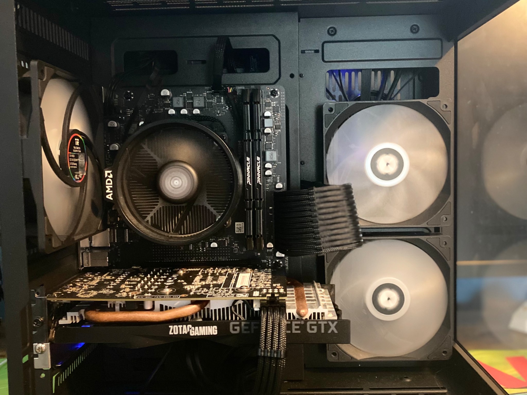 Custom Gaming PC | GeForce GTX 1660 | Ryzen 5 2600 | 16GB RAM | Windows 11 + WIFI & BT |