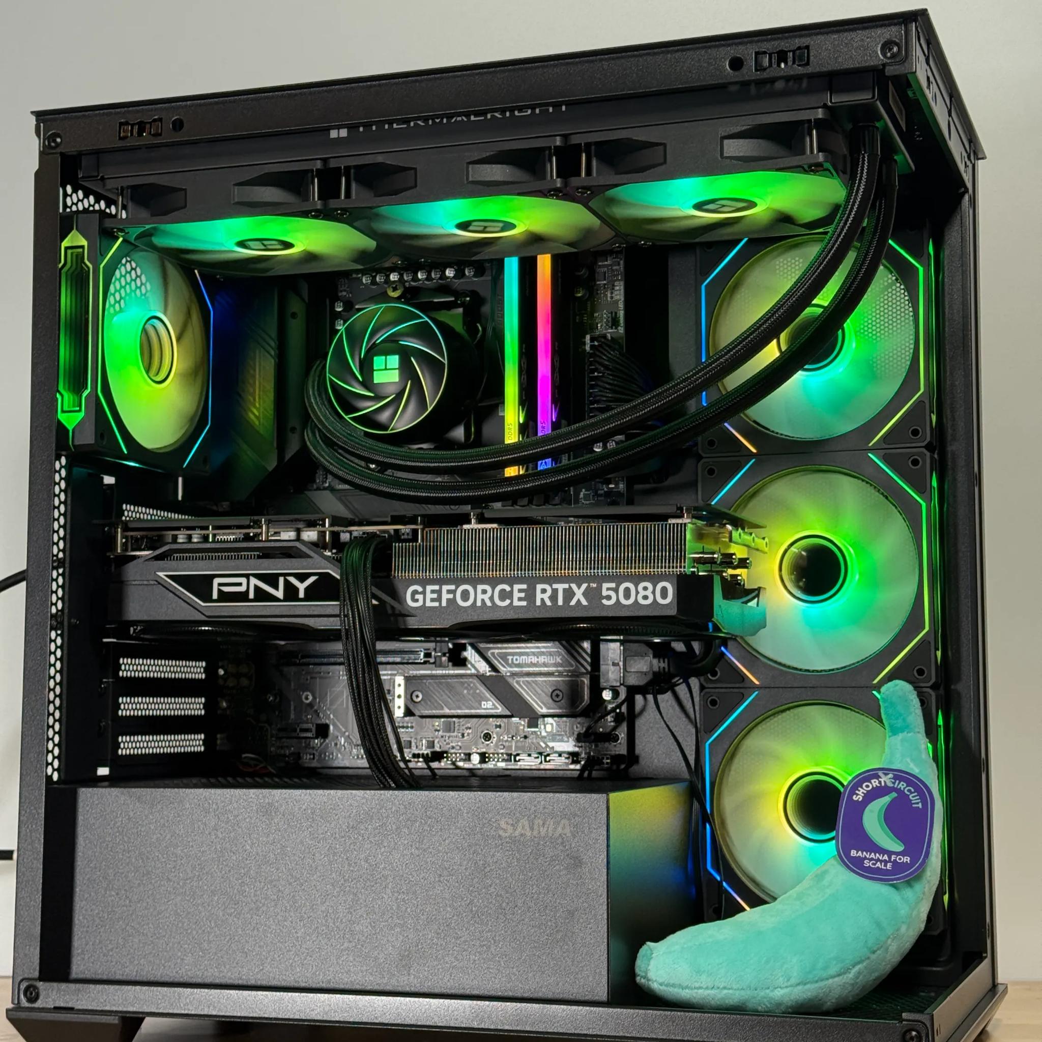 RTX 5080 Ryzen 9900x High End Gaming PC