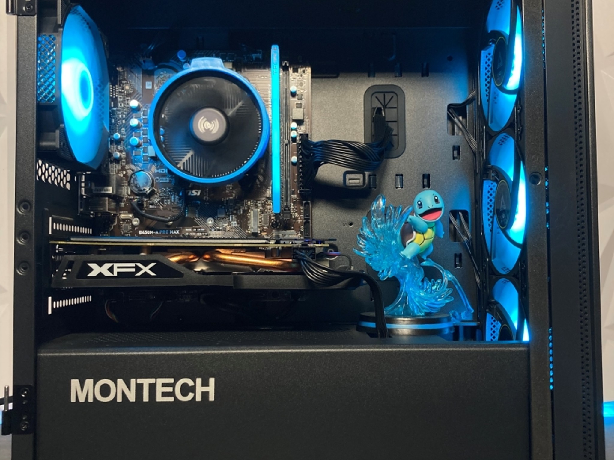 💦 Squirtle💦 | R3 2200G | RX 570 XFX | Budget Gaming PC