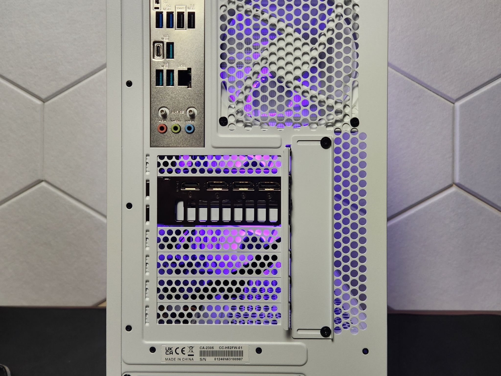 "All White" RTX 5060 | Ryzen 5 7600X | 16GB DDR5 | 1TB SSD | WIFI+BT "The Blizzard"