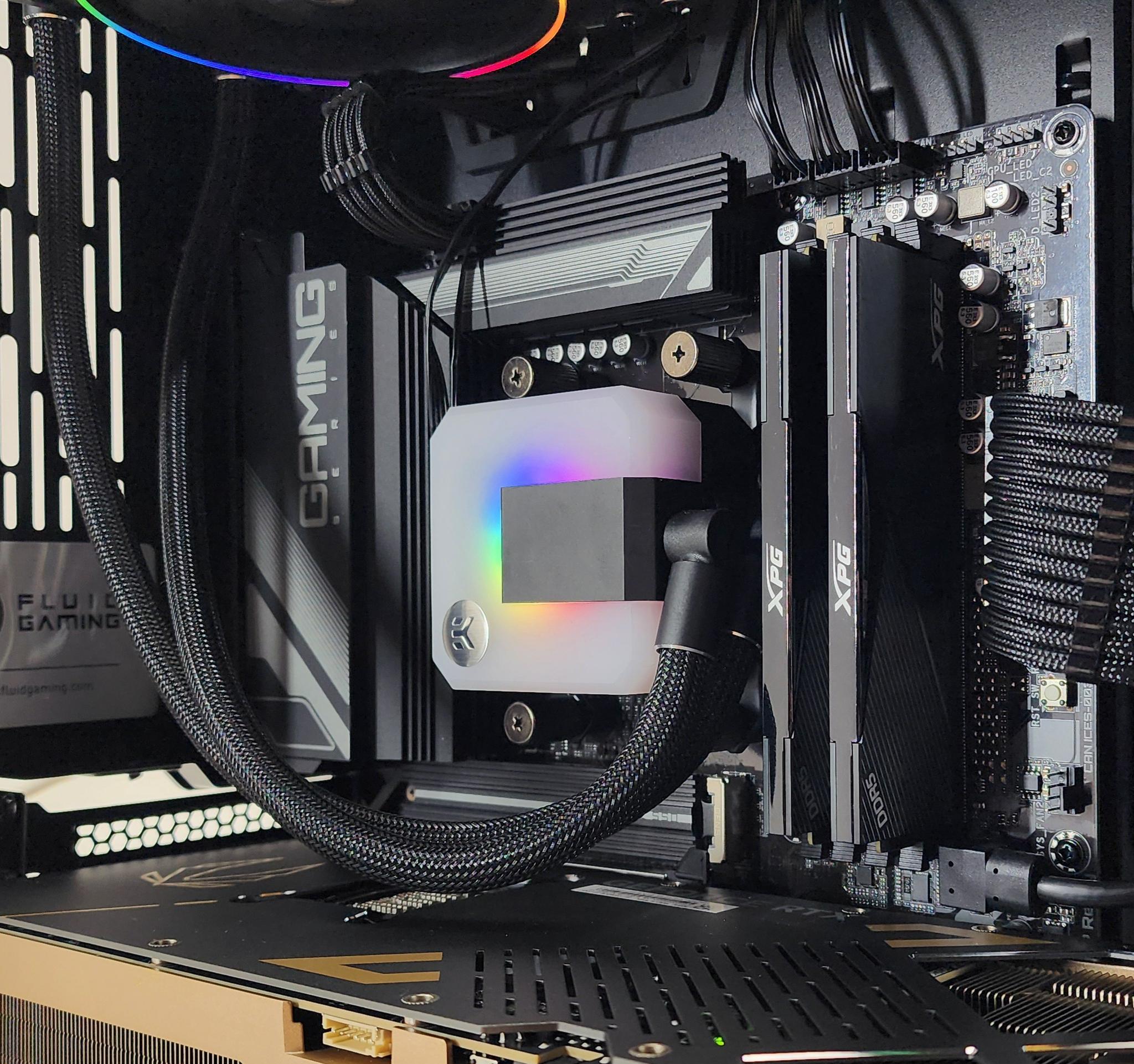 Gaming PC Ryzen 7 9800X3D 64GB RAM 4TB SSD RTX 5080 16GB Windows 11 Computer