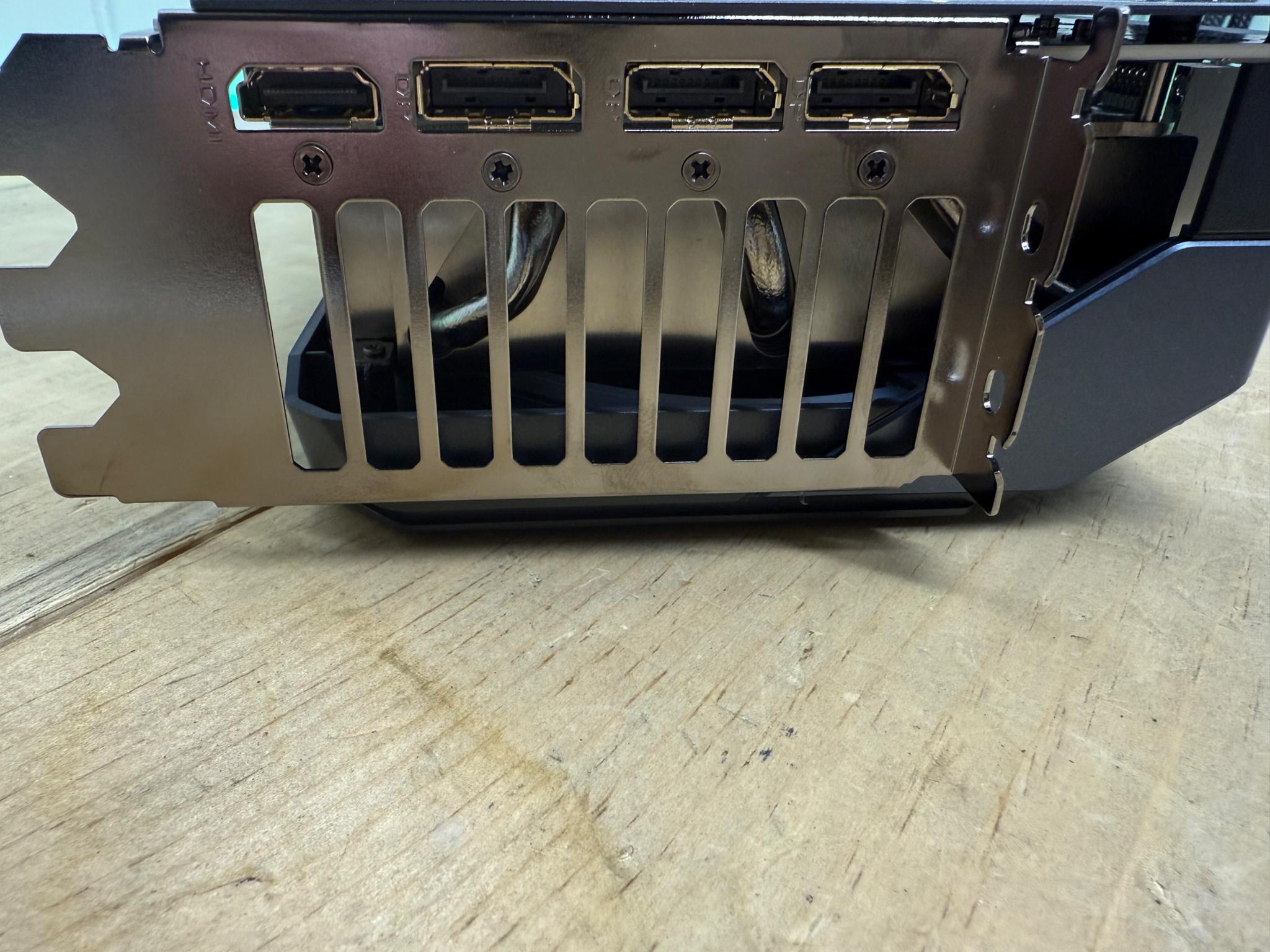 🔥RTX 5090 🔥 was opened and stress tested NO MISSING ROPS I CANT BELIVE I HAD TO CHECK THIS