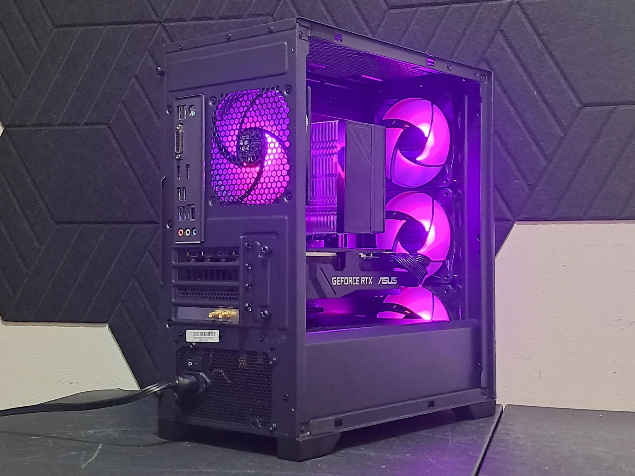 Asus TUF Gaming PC | RTX 2070 Super | Core i7-8700 | 32GB DDR4 | 1TB SSD | WiFi!