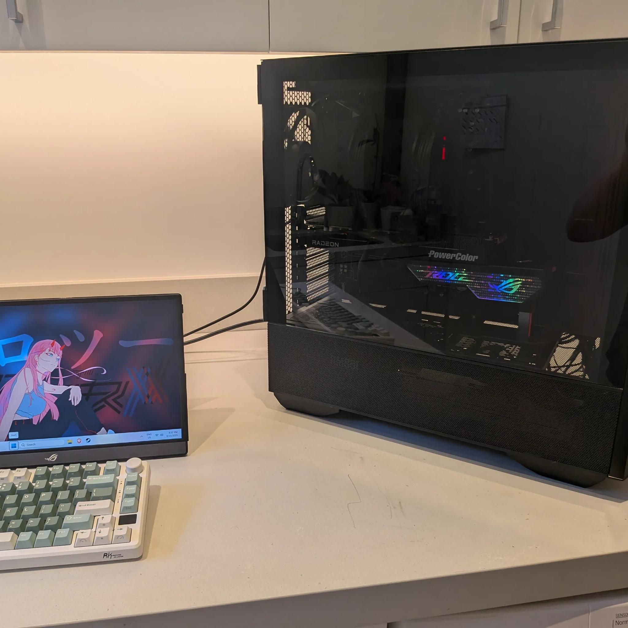 Red Oni - RX 9070, Ryzen 7 7800X3D, 32 GB DDR5 RAM, 2 TB NVME, Noctua NH-D15
