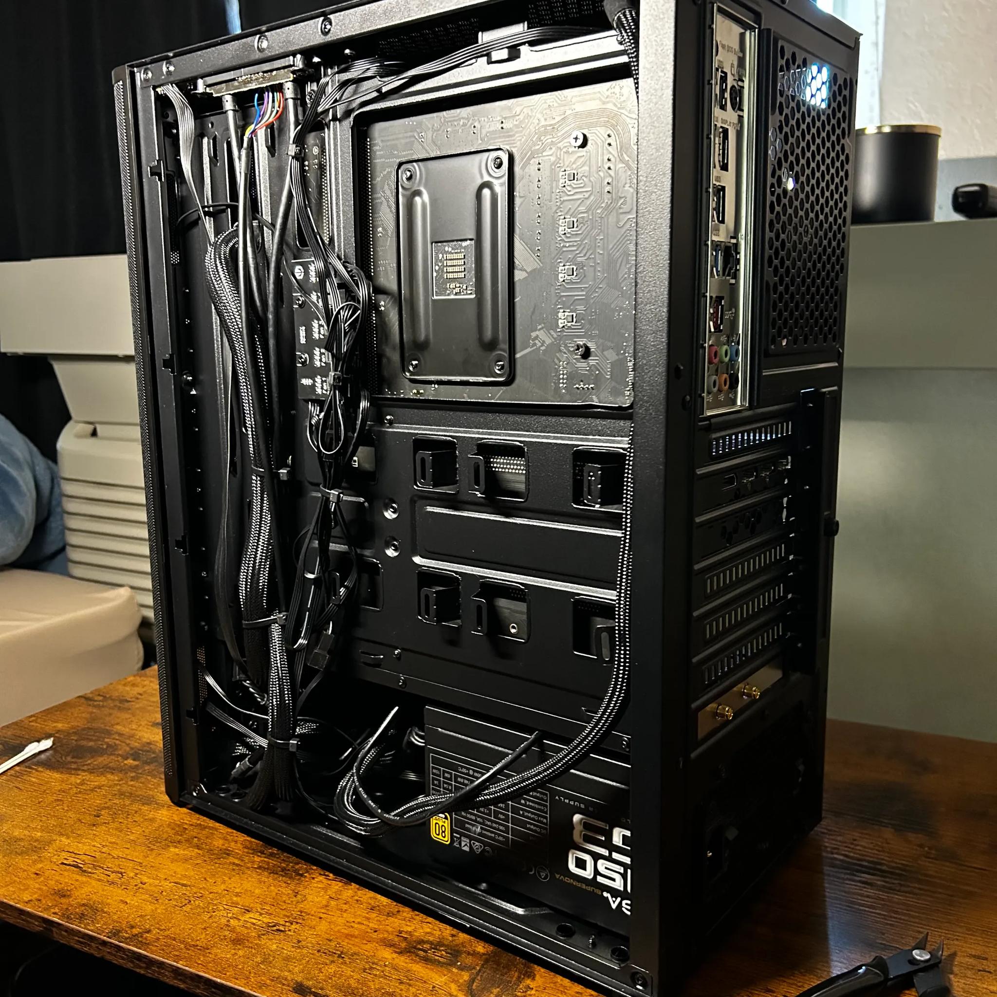 LIGHTLY USED GAMING PC! Ryzen 7 5700X3D + 32GB DDR4 + RTX 3070!