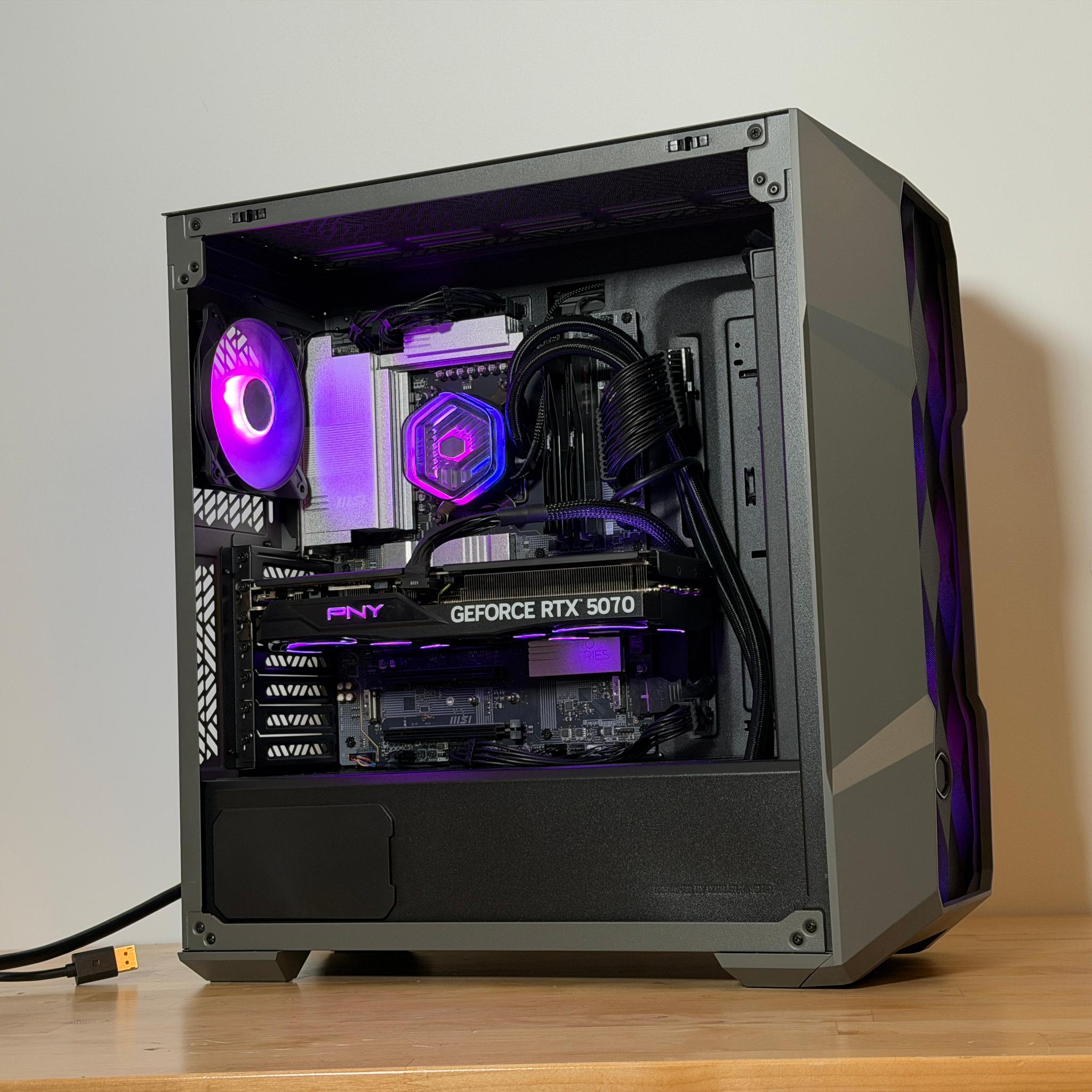 RTX 5070 Ryzen 7 7800x3d Gaming PC