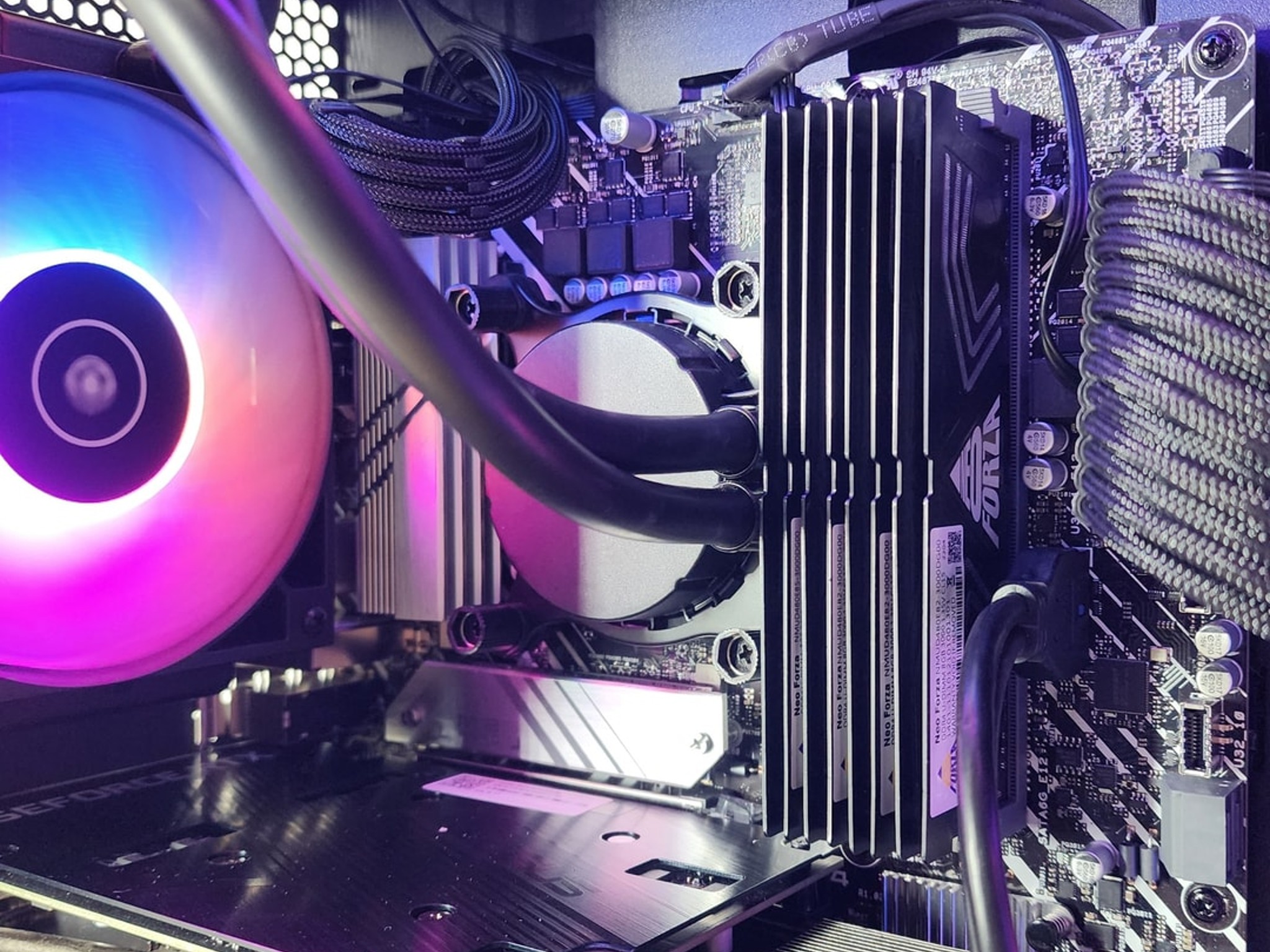 Gaming PC i5-12600KF 32GB RAM 1TB SSD RTX 3070 8GB Windows 11 Computer
