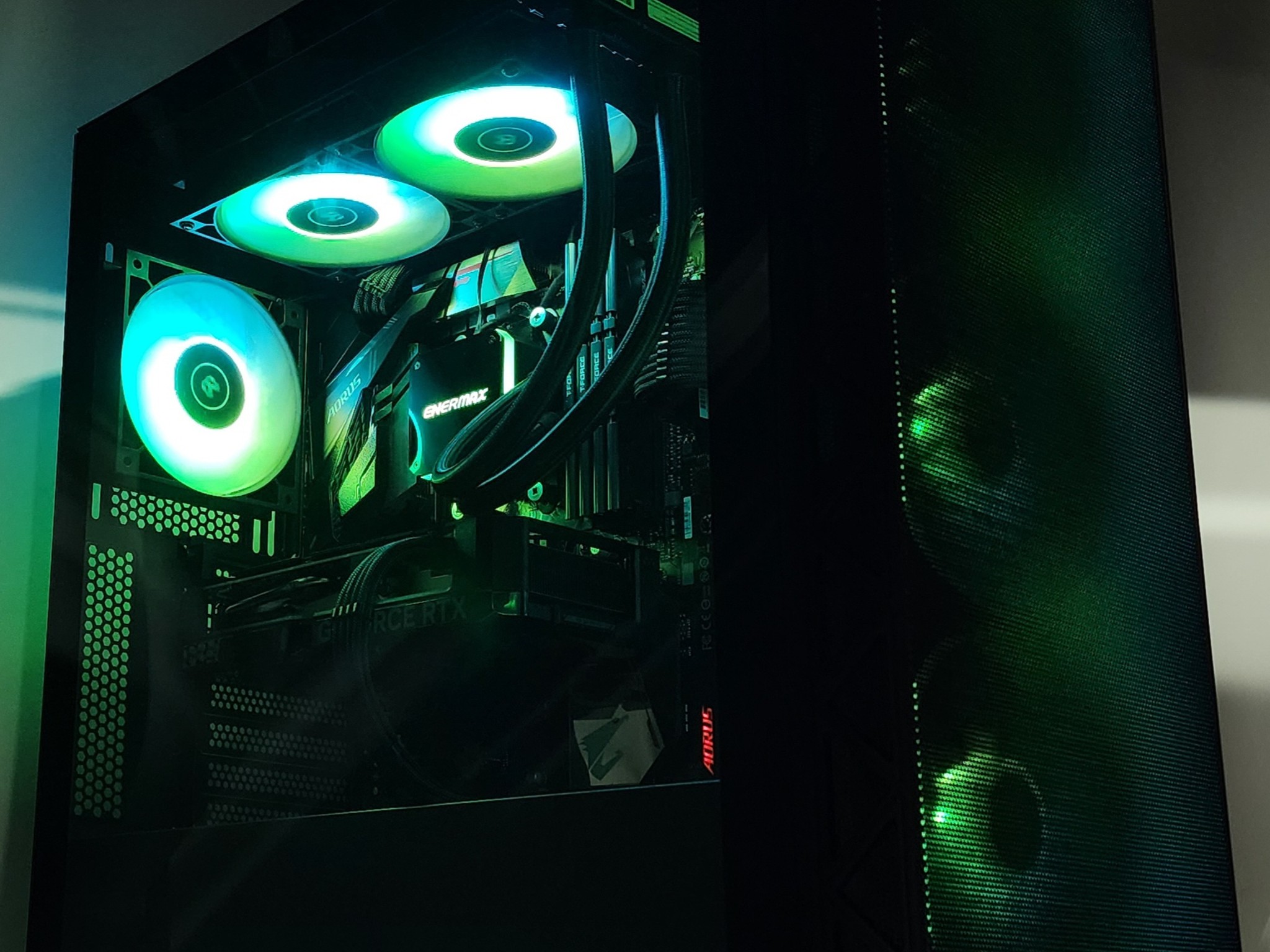 Gaming PC Ryzen 7 5700X3D 32GB RAM 1TB SSD RTX 4060 Ti 16GB Windows 11 Computer