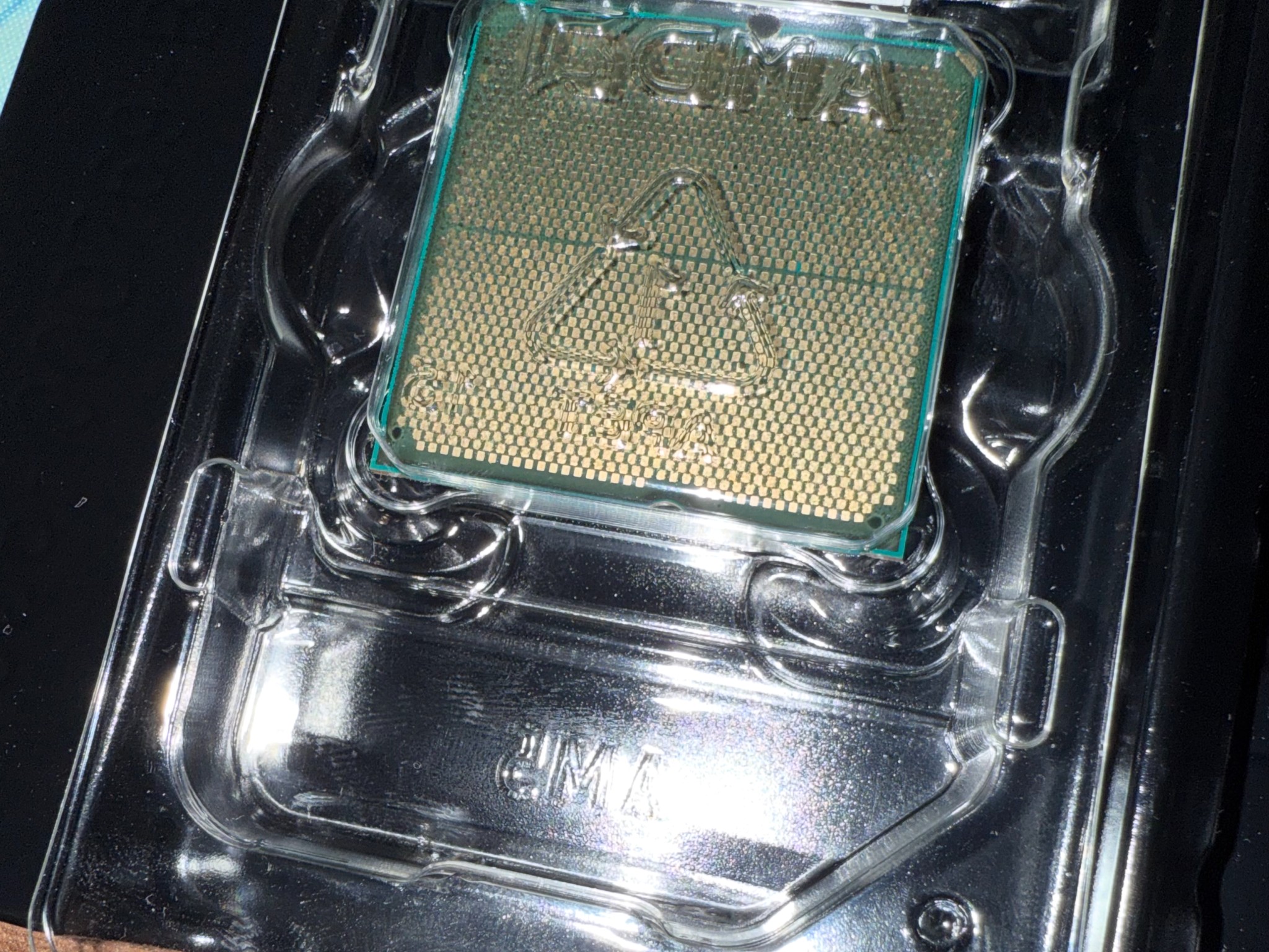 AMD ryzen 5 7600 6 core 12 thread cpu