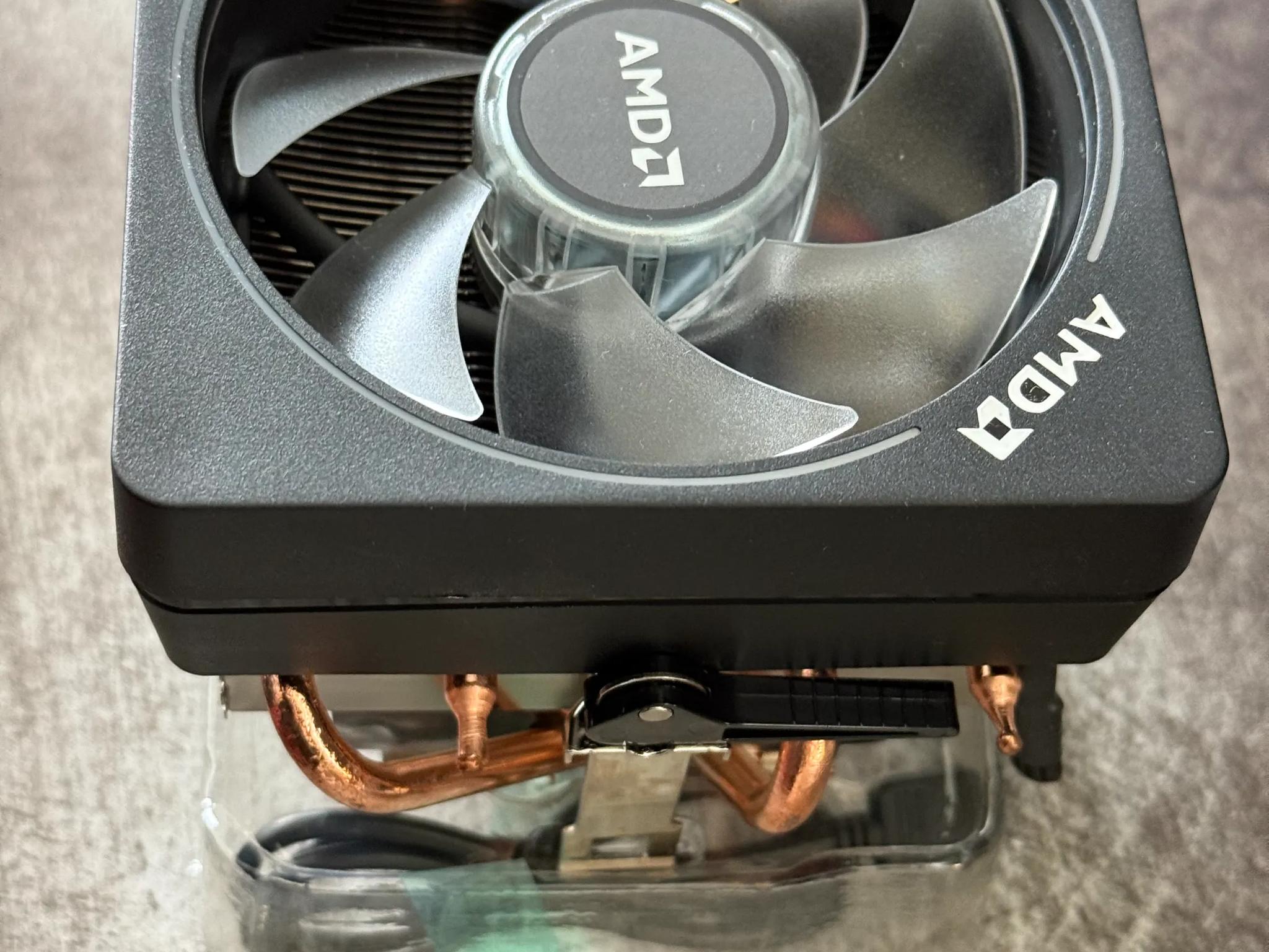 AMD Ryzen 7 2700X CPU 8-core 16-thread AM4 socket with Wraith Prism cooler