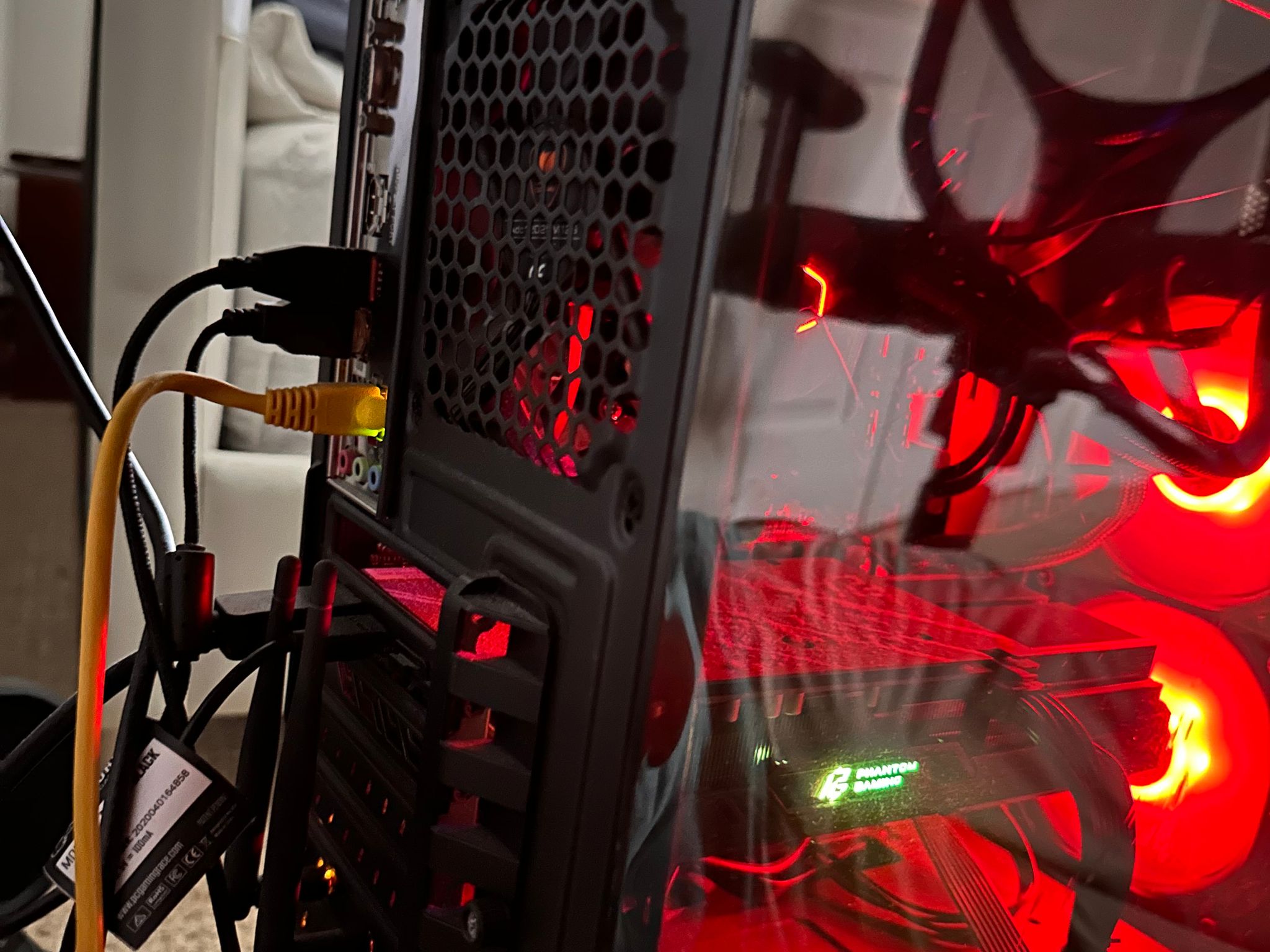 Radeon RX 5600 XT Custom Gaming PC - Ryzen 5 3600, 1TB NVMe SSD
