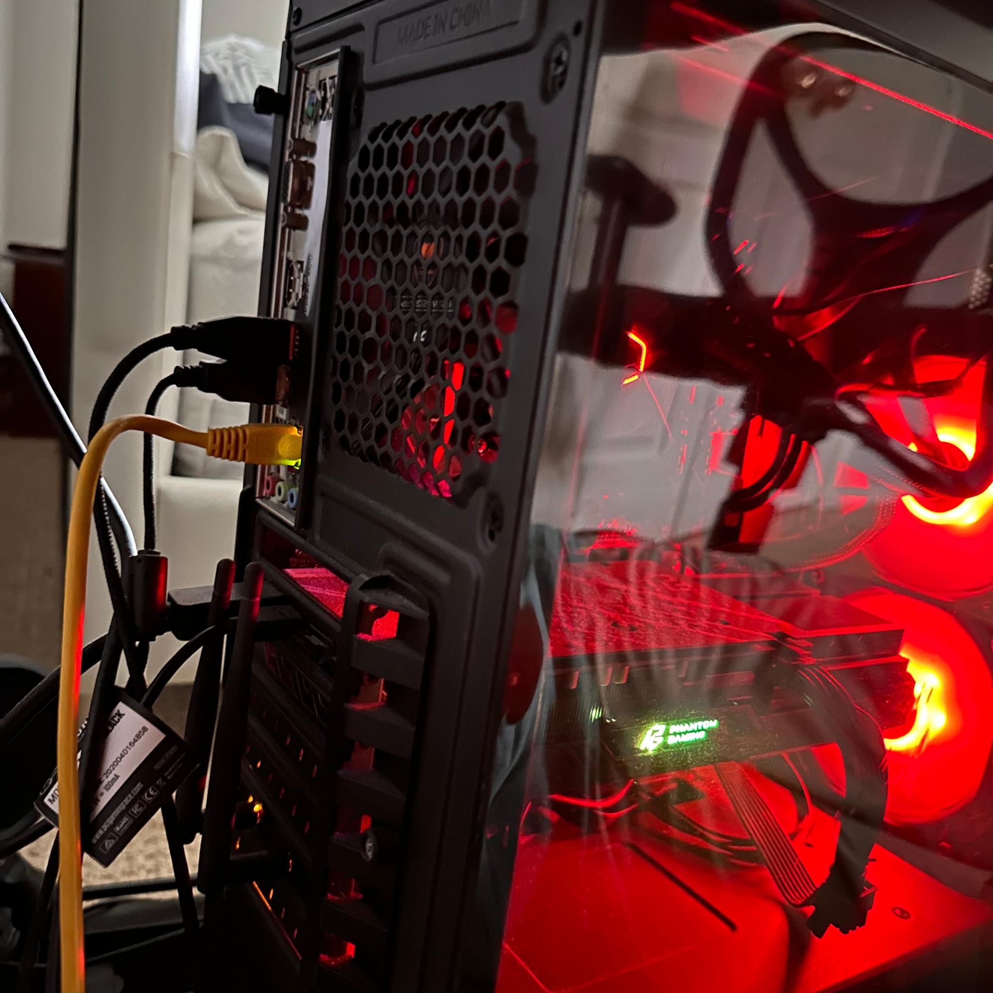Radeon RX 5600 XT Custom Gaming PC - Ryzen 5 3600, 1TB NVMe SSD