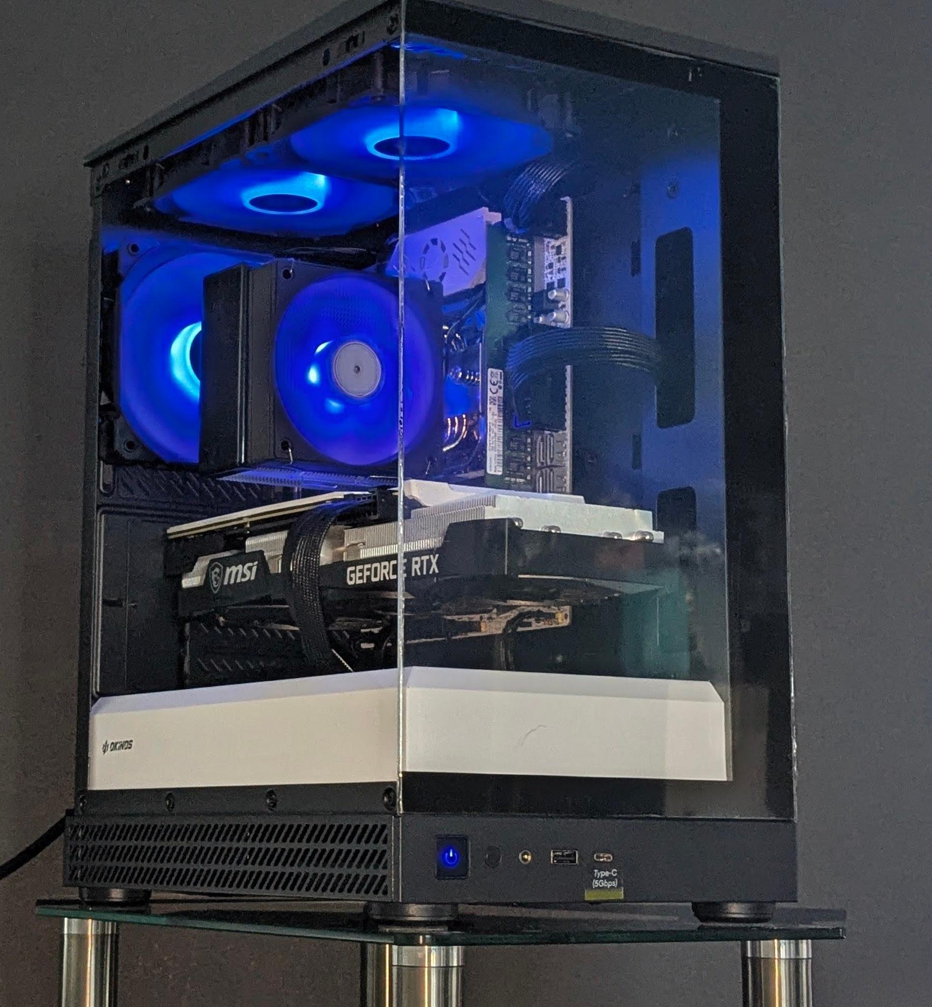シャチ  ⚫⚪RTX 3070⚫⚪32GB DDR4 RAM⚫⚪Intel(8-cores/16-threads)⚫⚪1tb Nvme⚫⚪Windows 11 Pro
