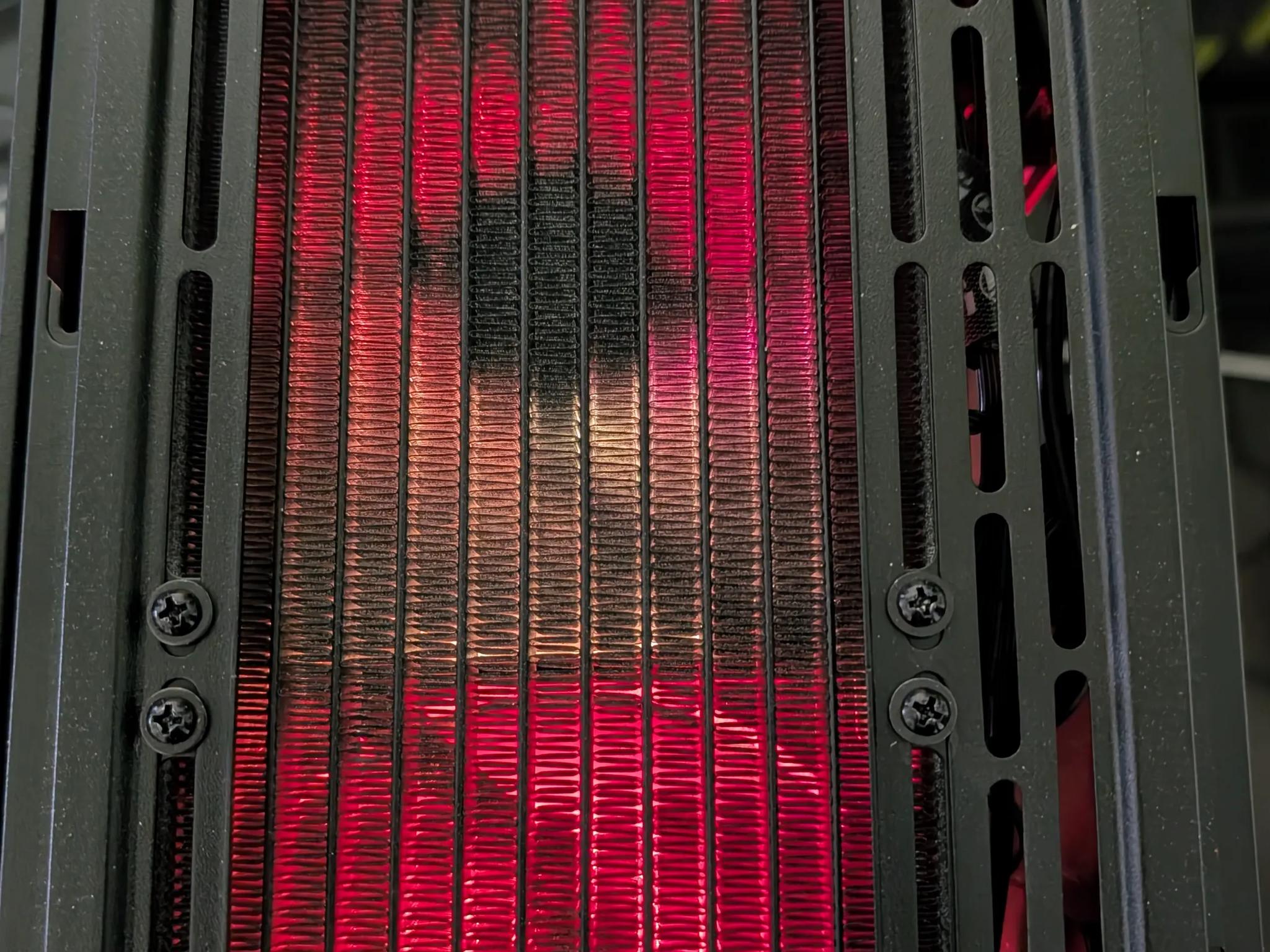 Nvidia RTX 4080 Super / Intel Core i7-14700K / 2TB NVME / 64GB RAM / 360 AIO / Windows 11 Pro