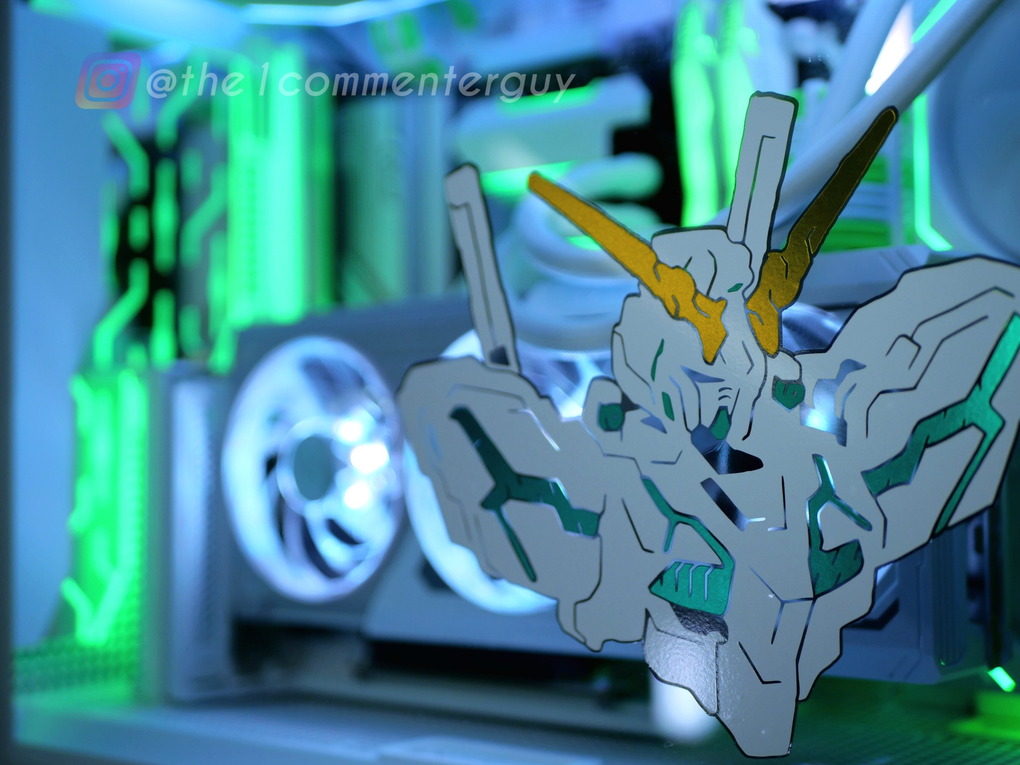RX-0 🦄| RX 9060 XT 16gb, Ryzen 5 7600 Gundam themed gaming pc