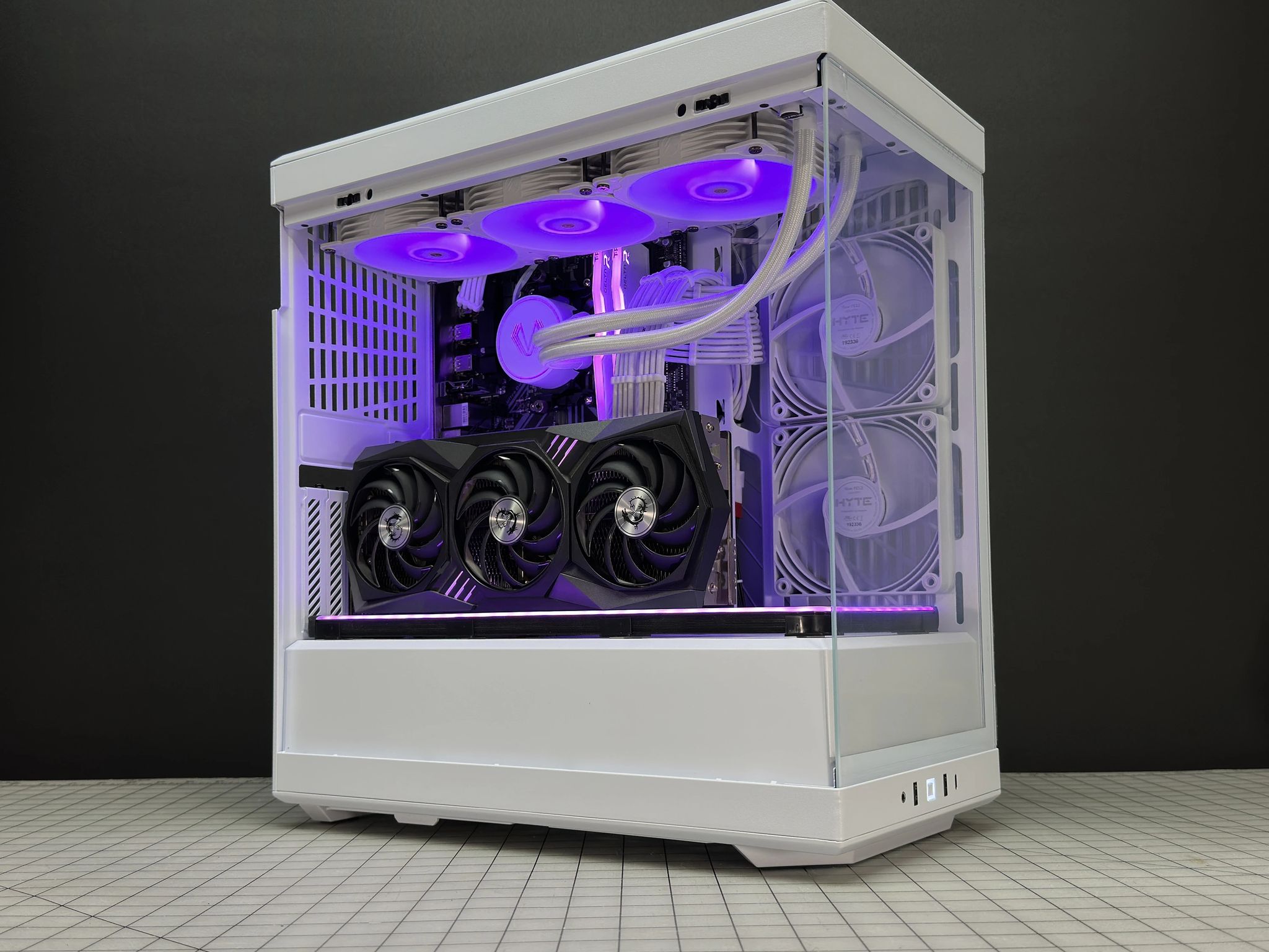 💎⋆˙⟡Diamond⋆˙⟡💎 RTX 3070 / AMD R5 3600 / 1TB SSD / 32GB Ram / 360 AIO Watercooled / WIFI / WIN10