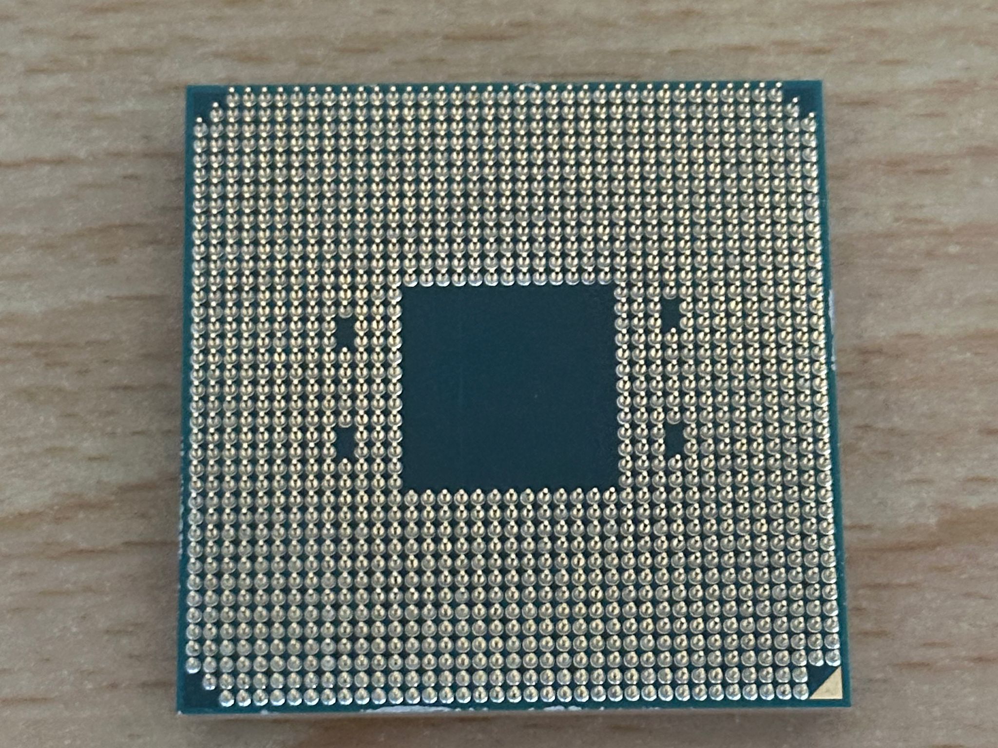 AMD RYZEN 7 5800X 8 Cores - 16 Threads