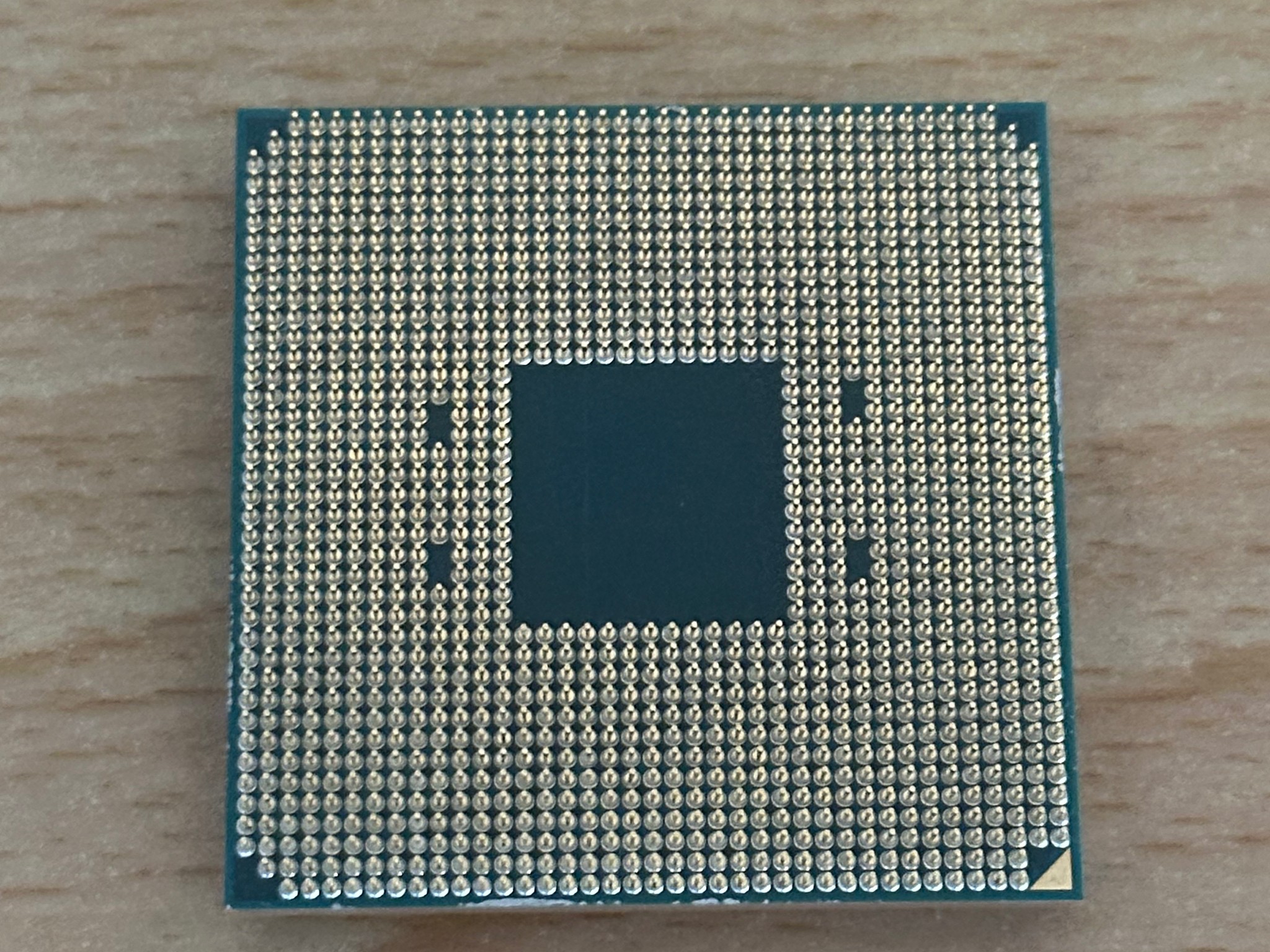 AMD RYZEN 7 5800X 8 Cores - 16 Threads