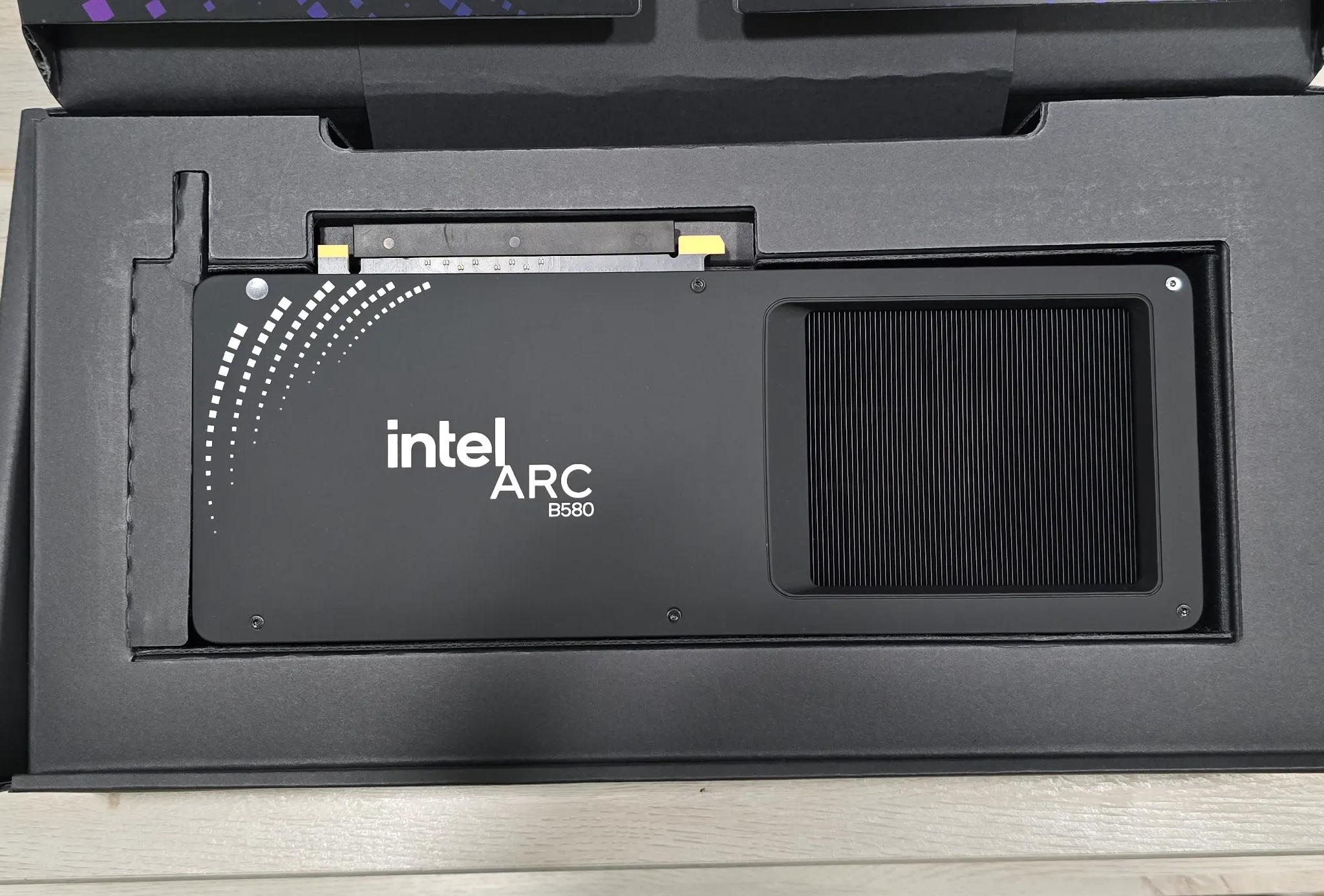 Intel Arc B580 Limited Edition