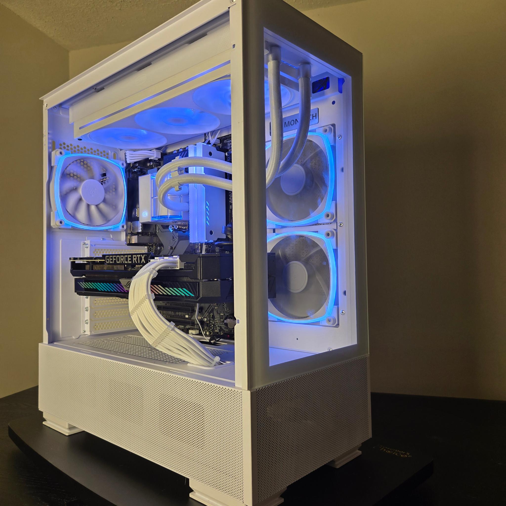 RTX 3070 Ti | Intel i5 12600K | 16gb DDR5 | 1tb Storage